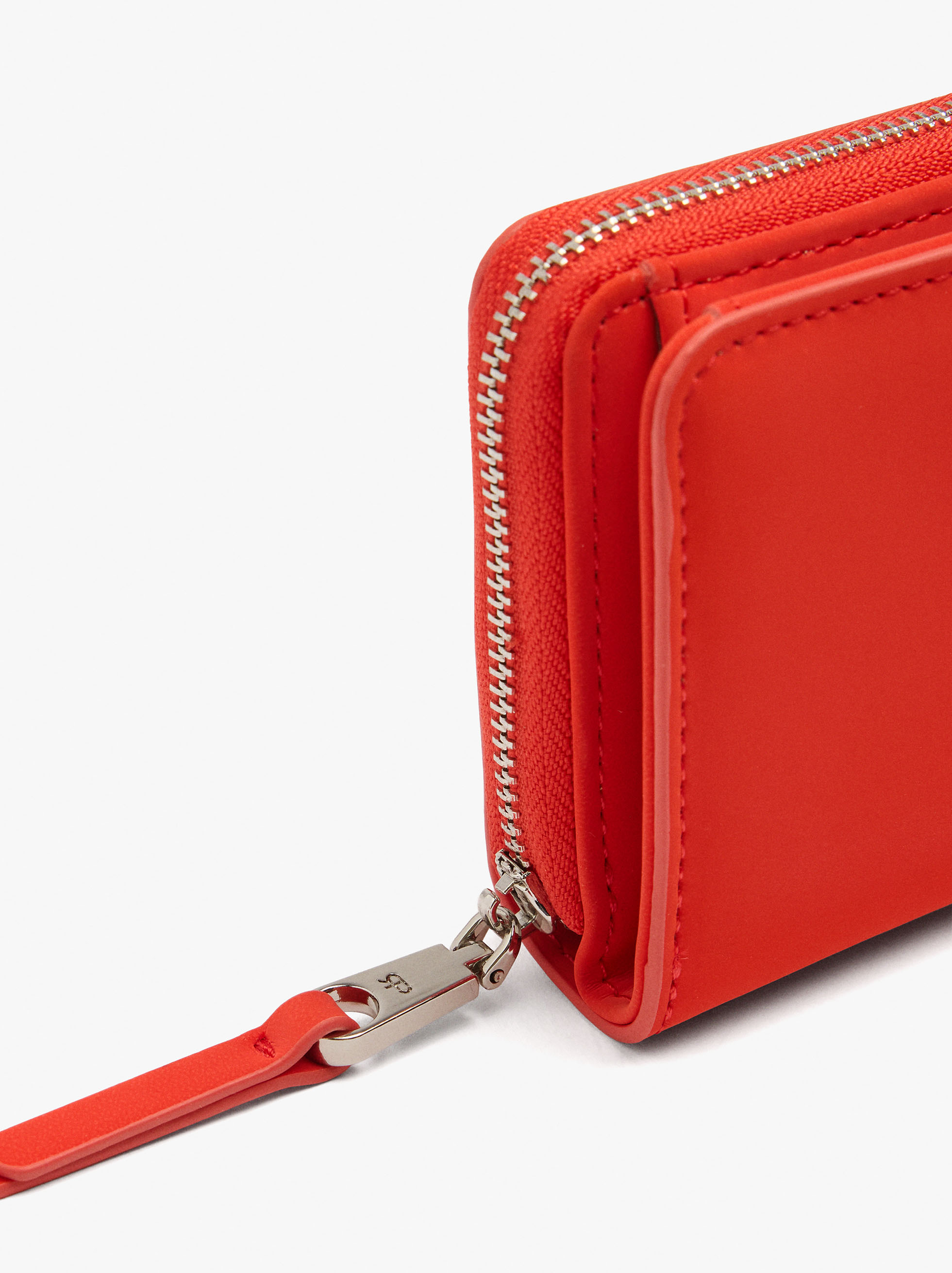 Basic wallet with soft texture XS image number 1.0