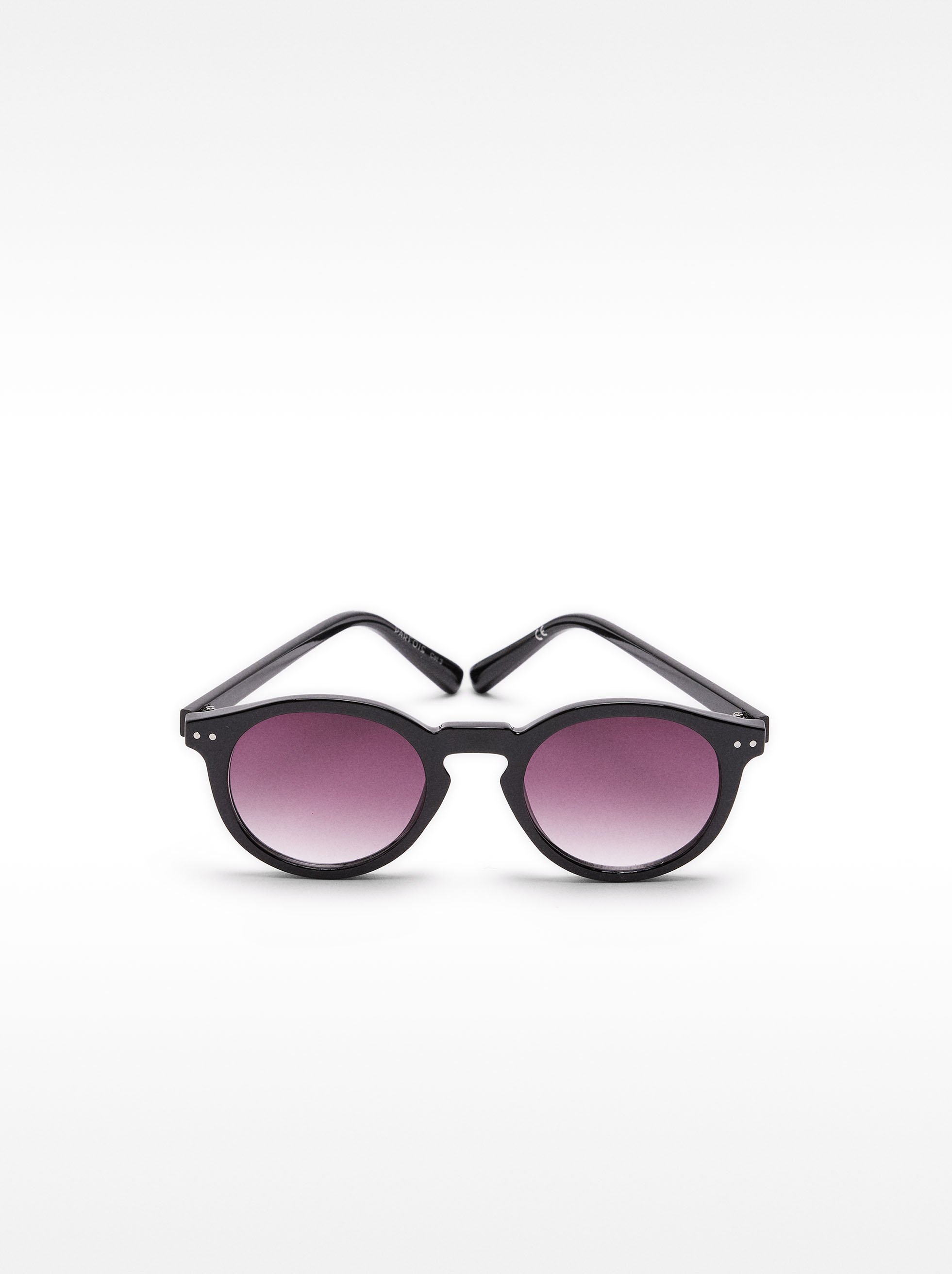 Round sunglasses  image number 0.0