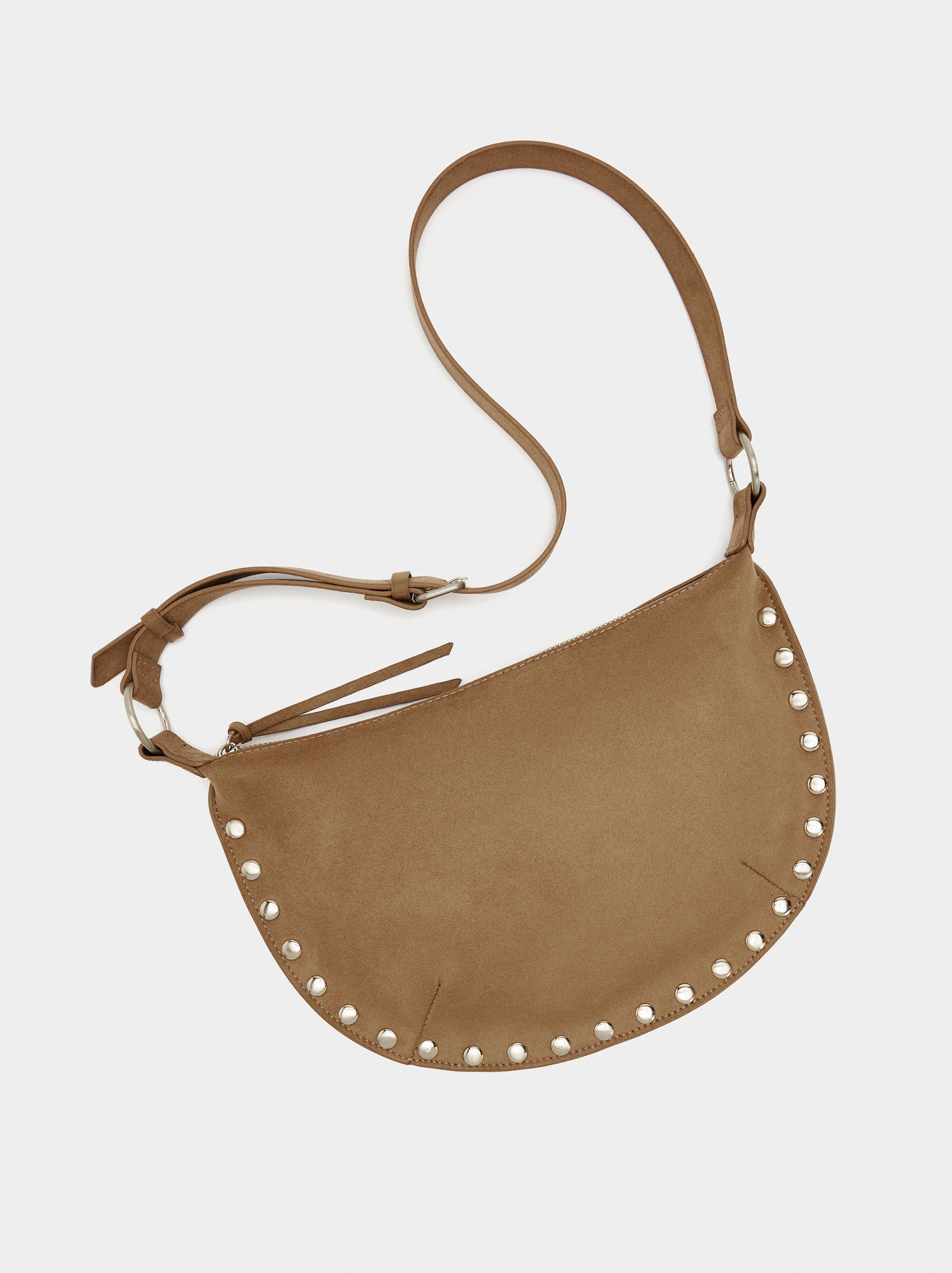 Bolso de hombro con tachuelas efecto piel image number 5.0