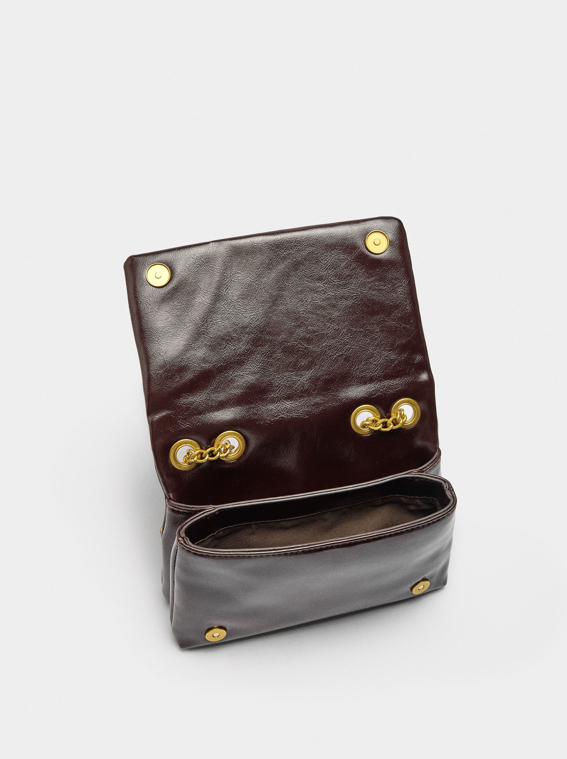 Double shoulder bag with studs image number 4.0