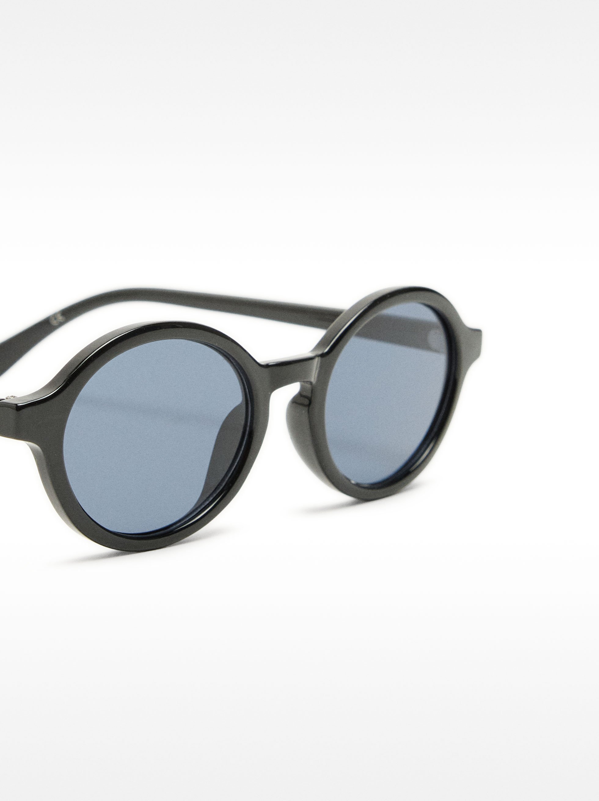 Gafas de sol redondas  image number 2.0