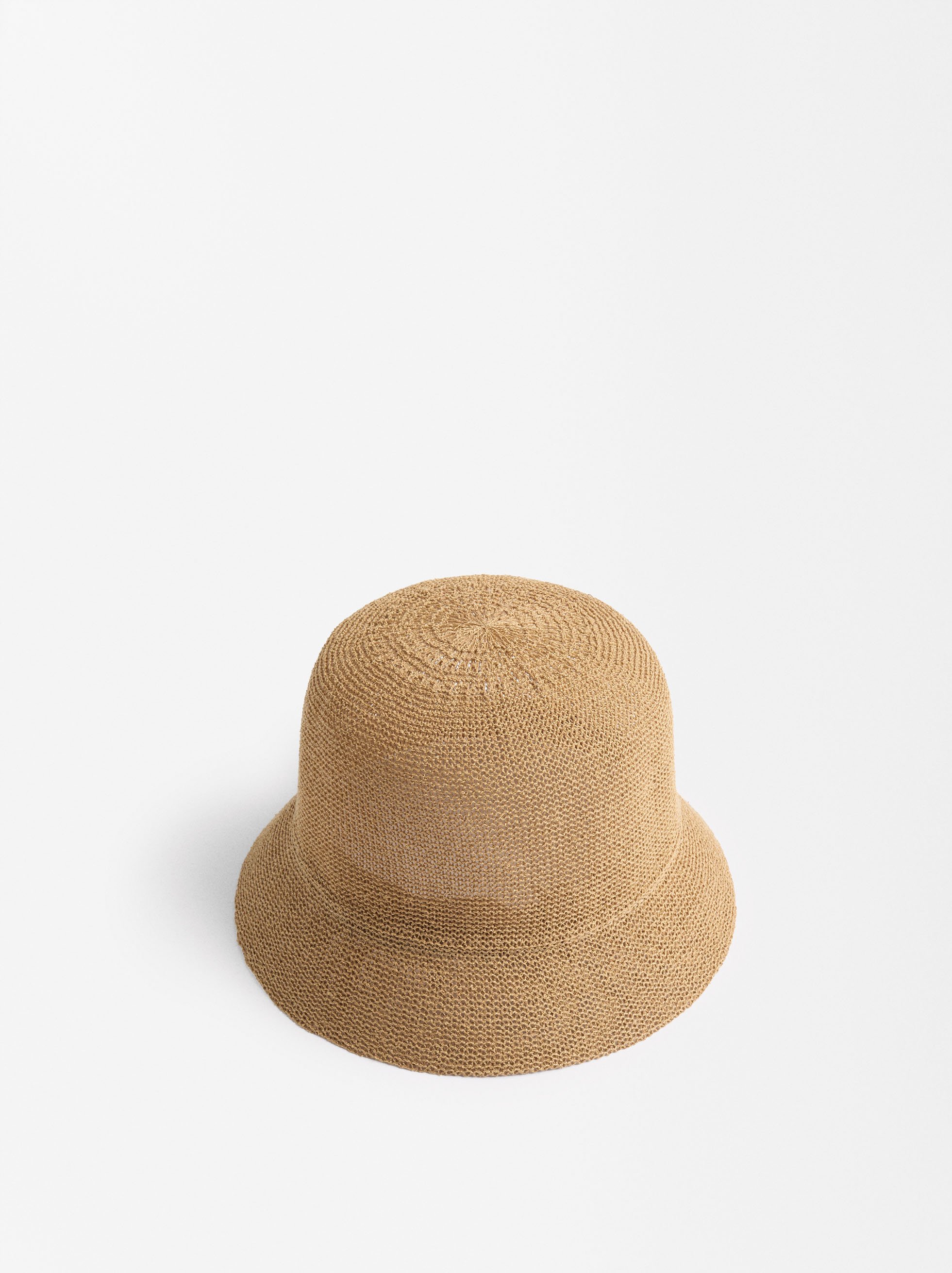 Knitted bucket hat image number 2.0