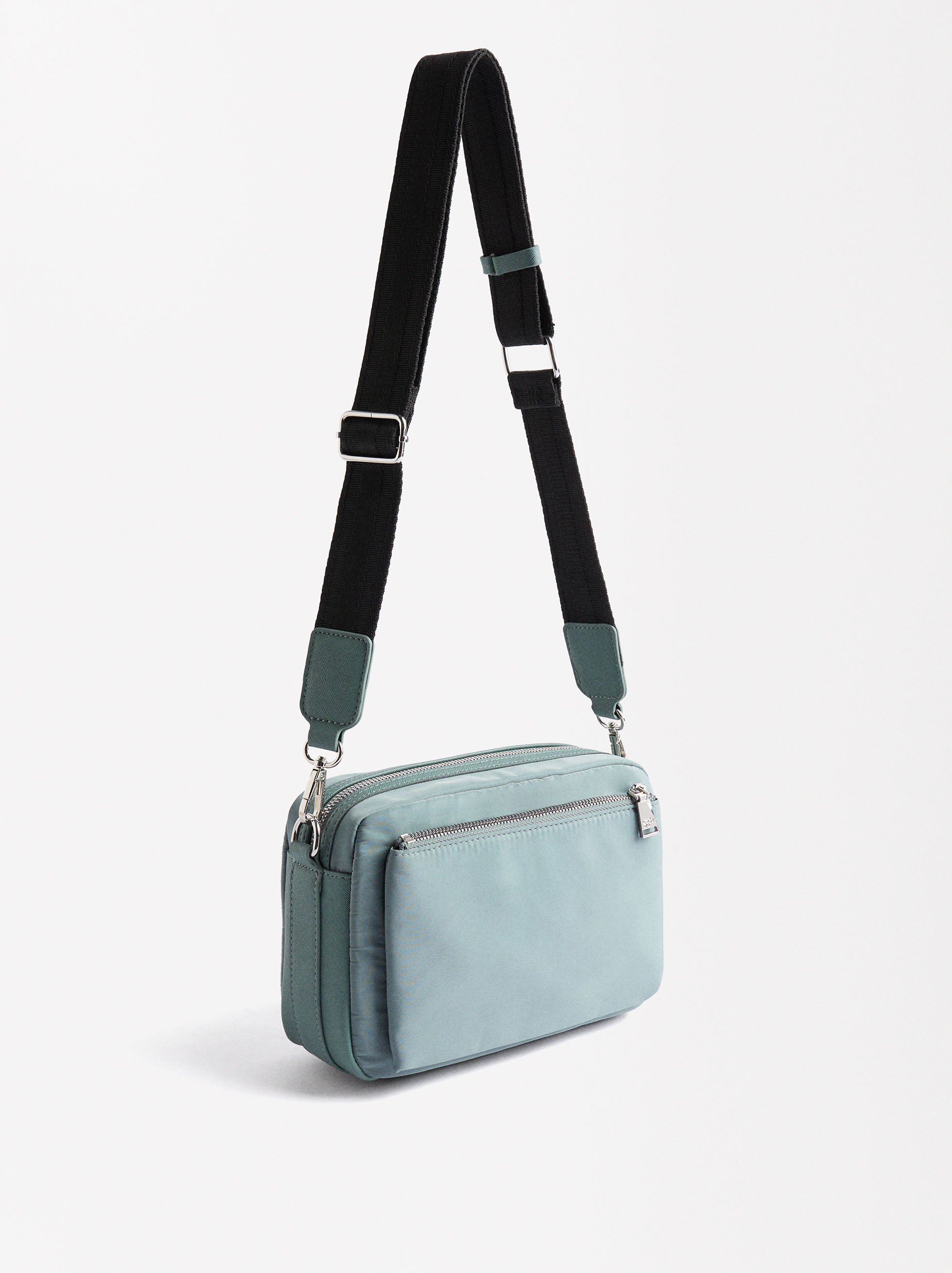 Bolso bandolera de nylon image number 1.0