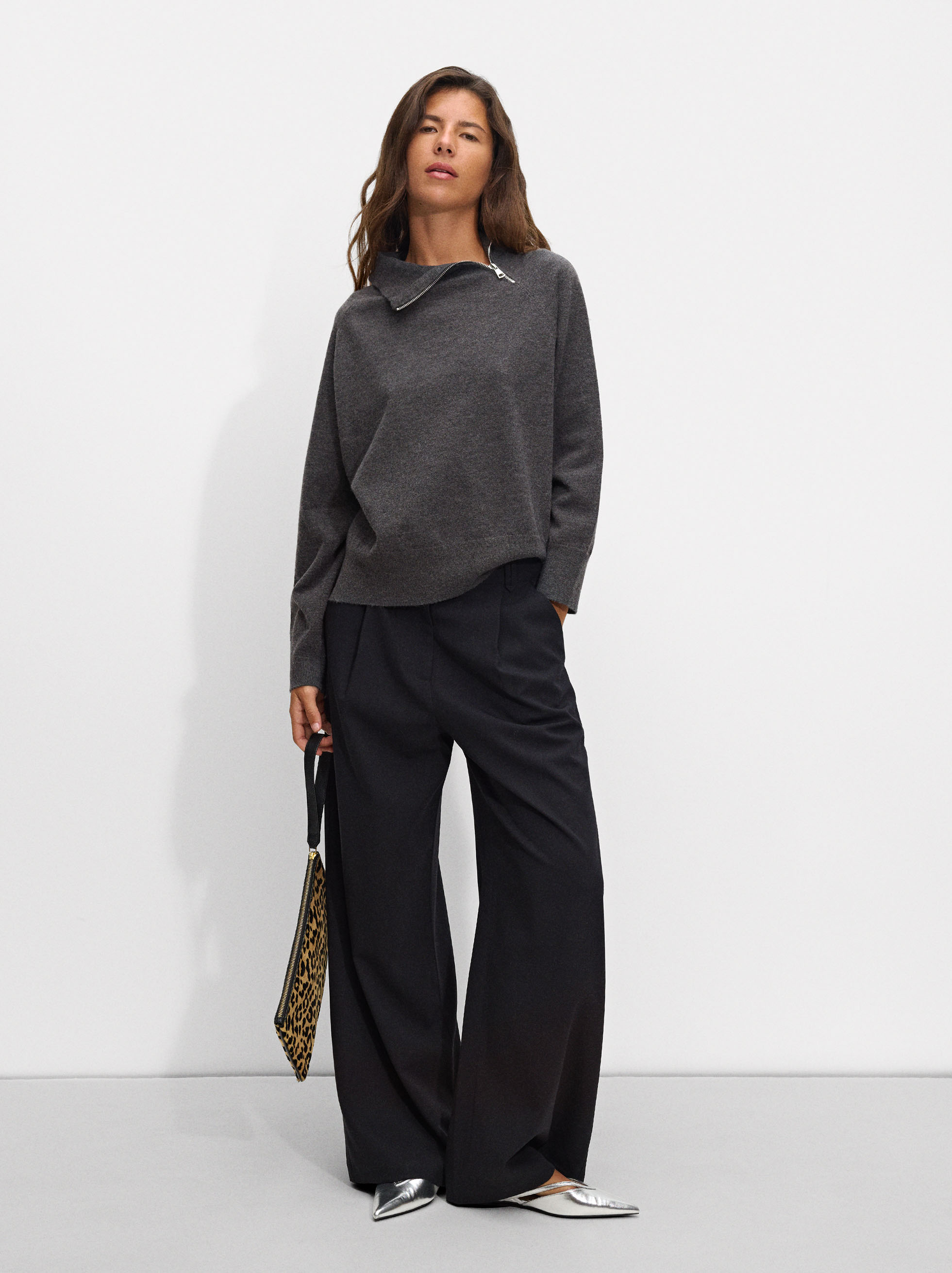 Knit sweater with wool image number 4.0