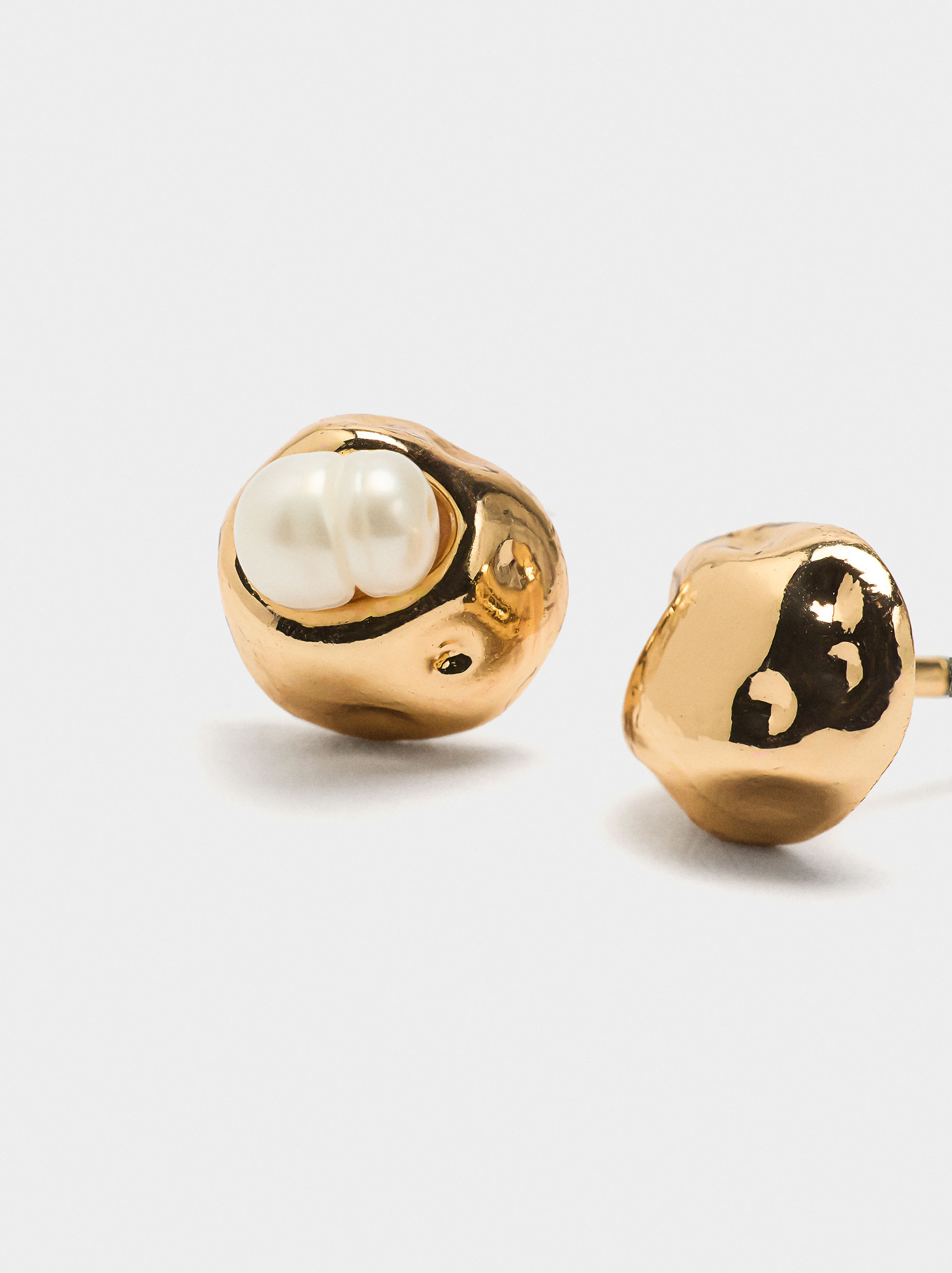 Set de aros con perlas de agua dulce  image number 1.0