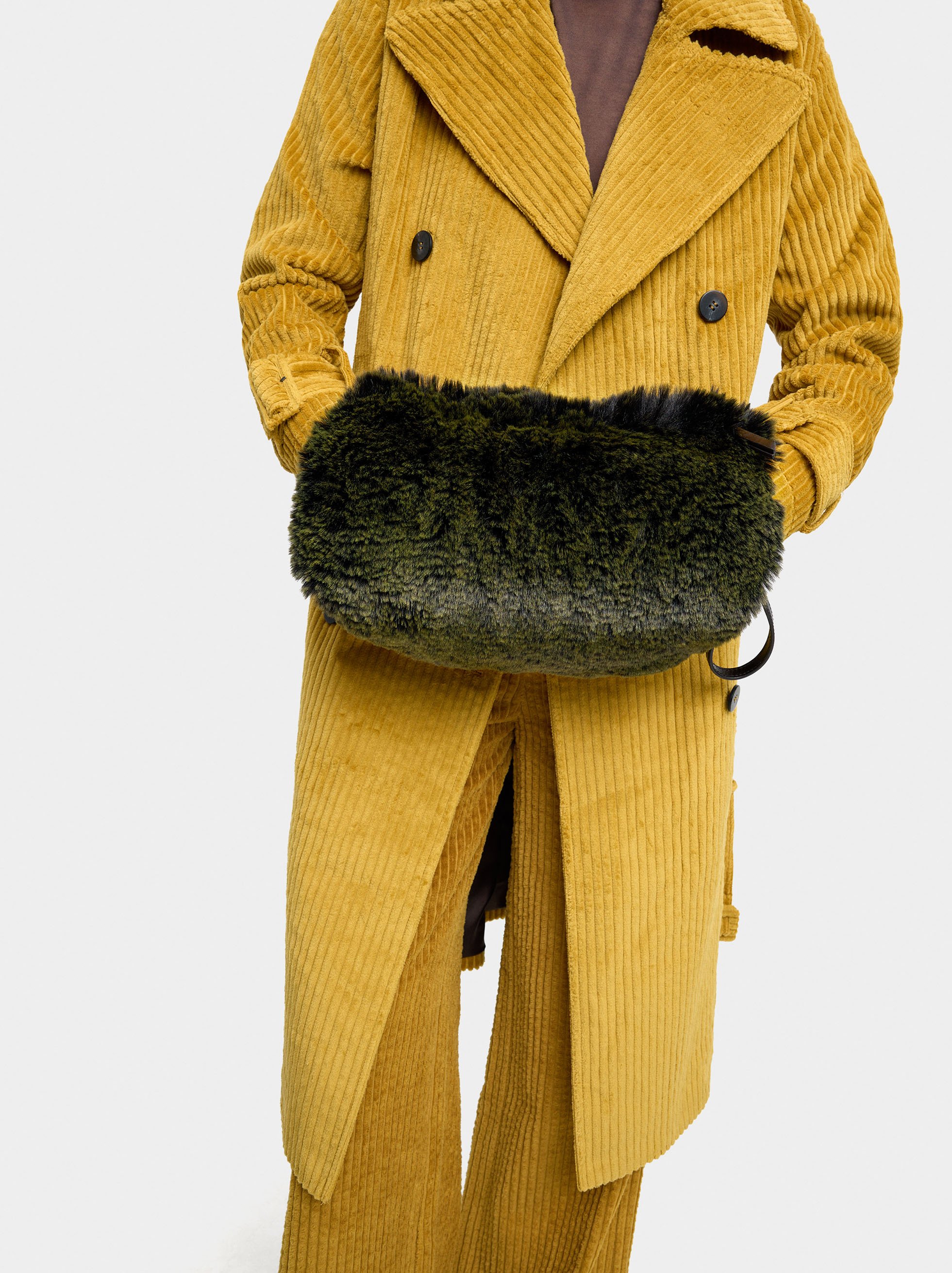Handbag with fur effect image number 2.0
