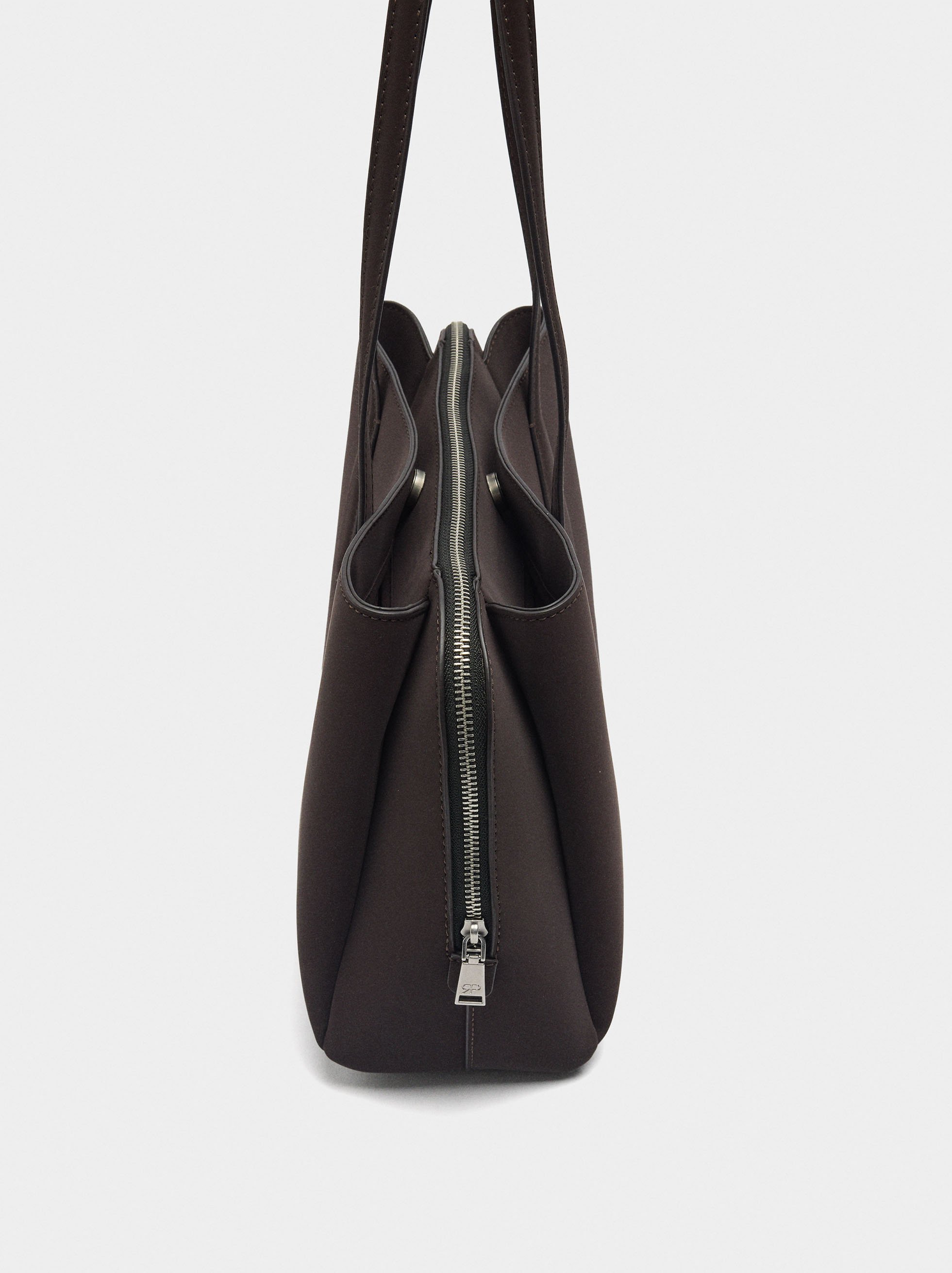 Bolso para portátil de 13" con textura suave image number 2.0