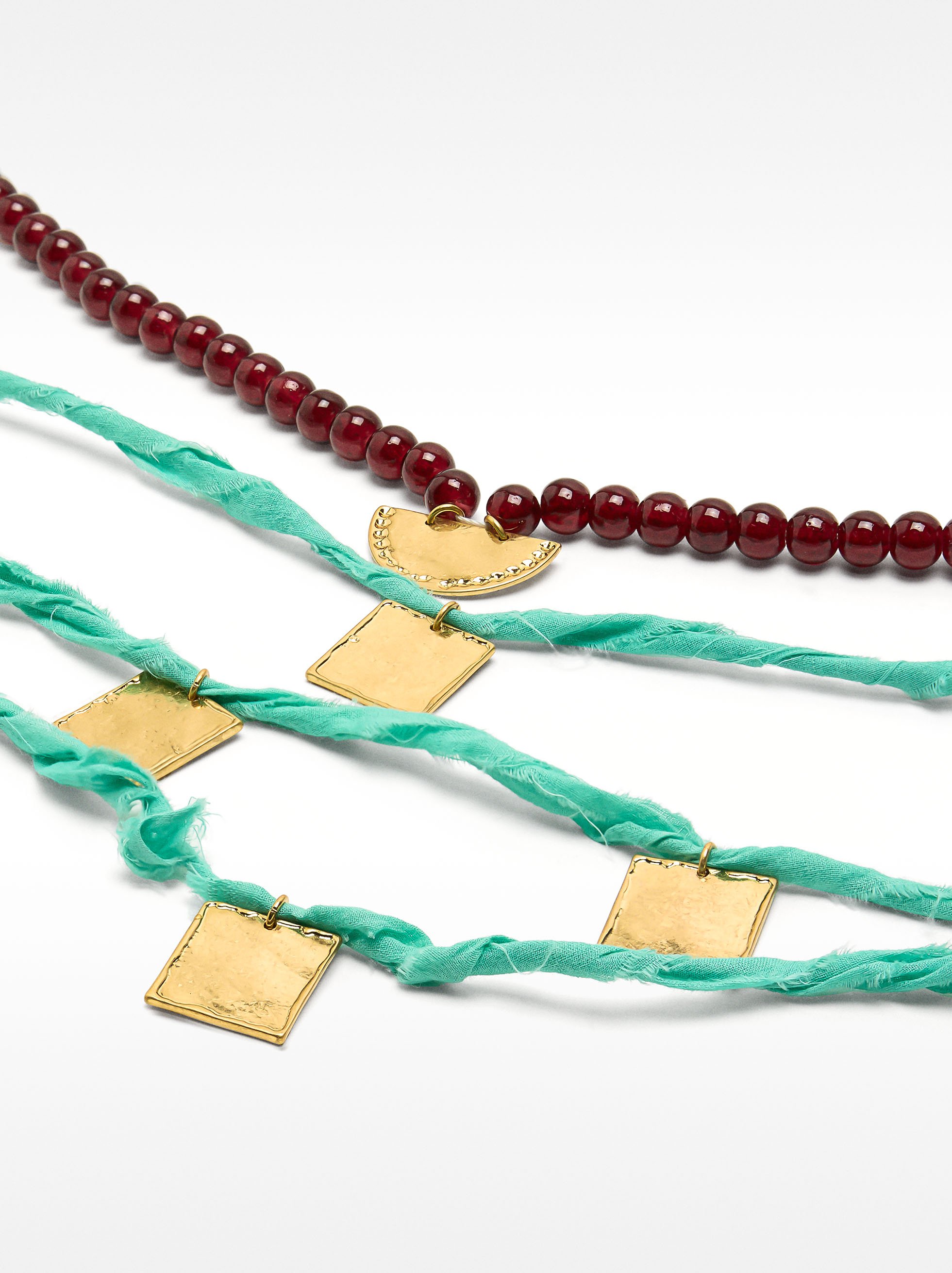 String necklace set with stone beads image number 2.0