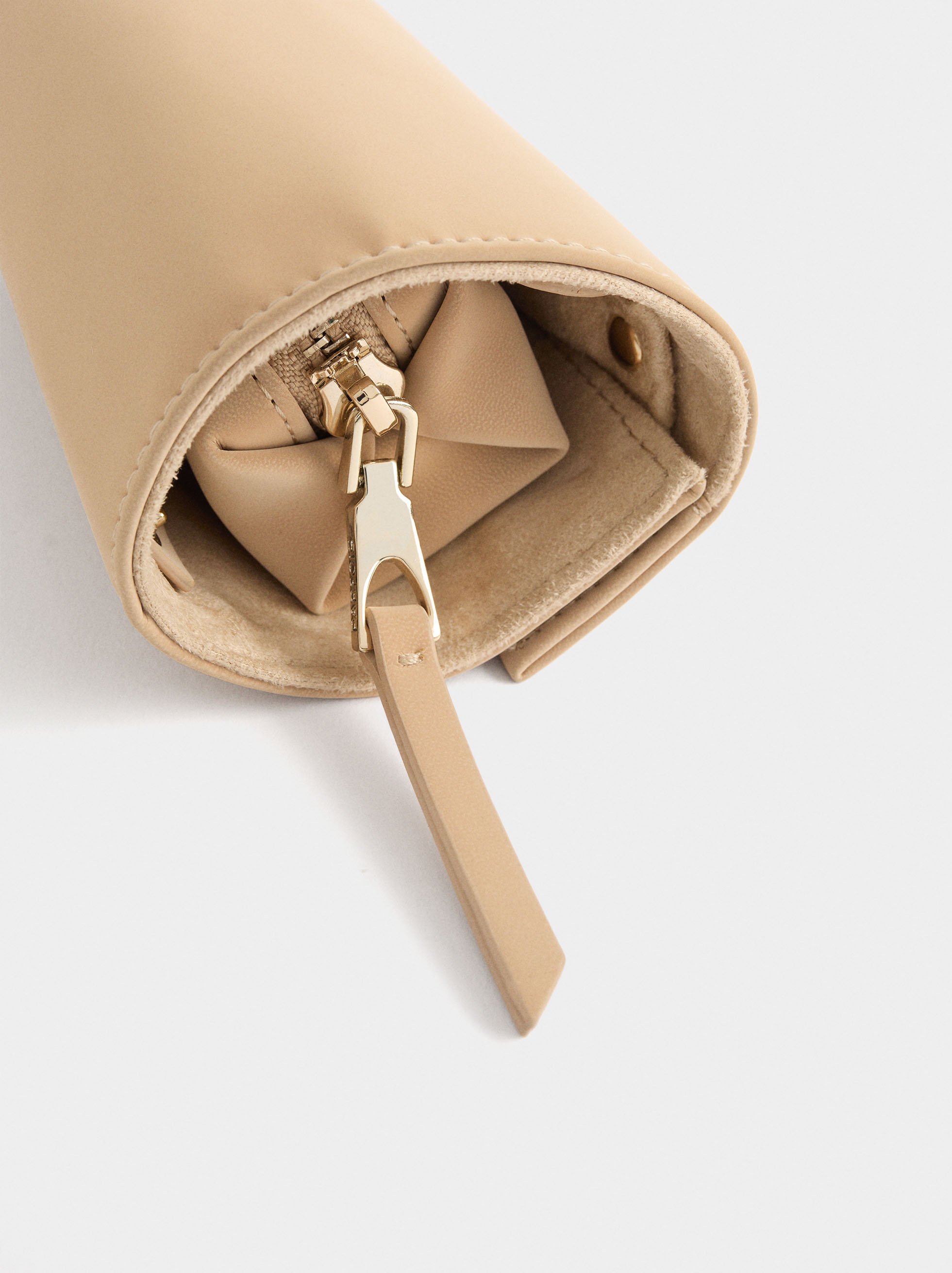 Roll jewellery case image number 1.0