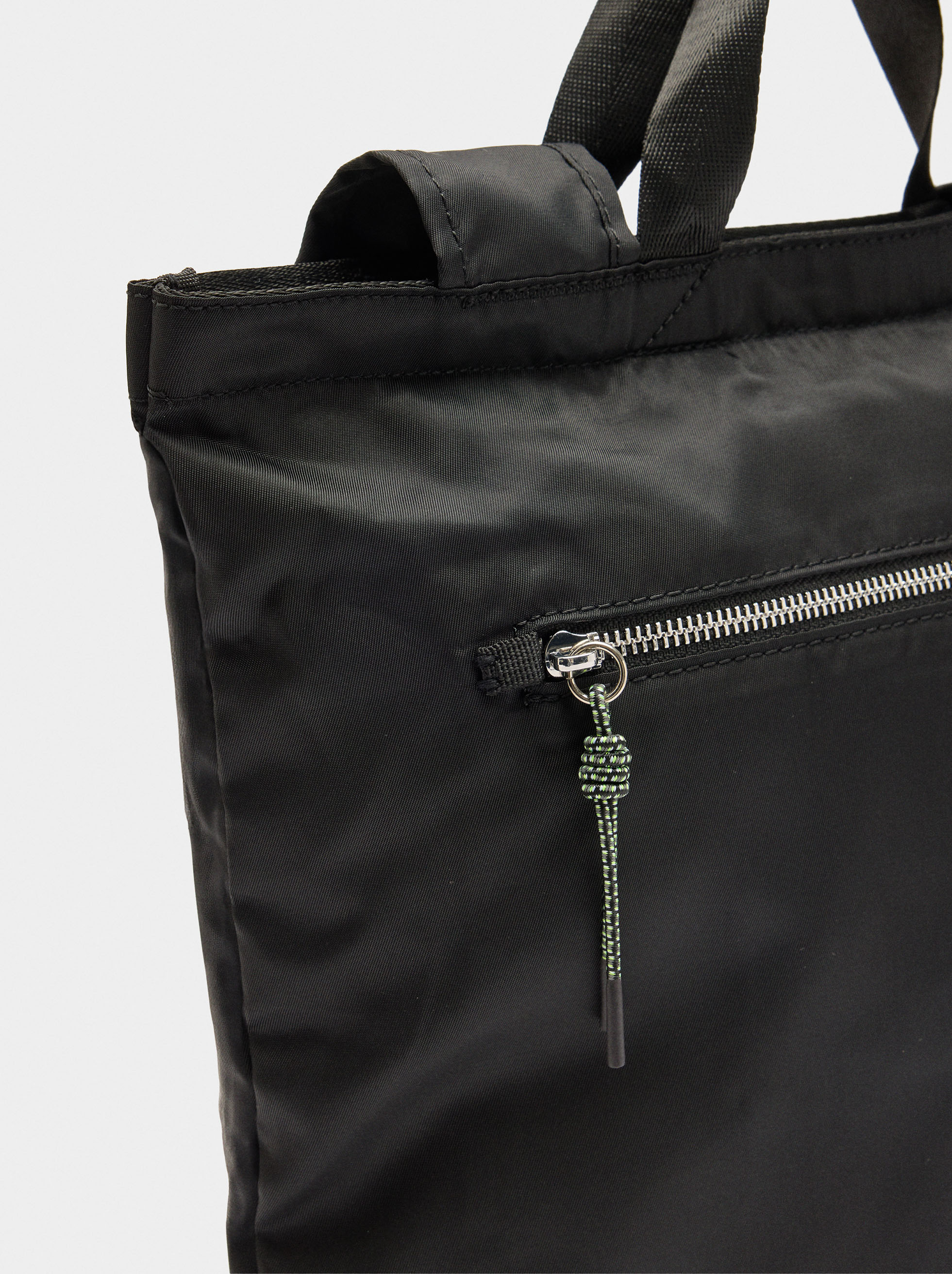 Sac à dos multi-usages pliable image number 1.0