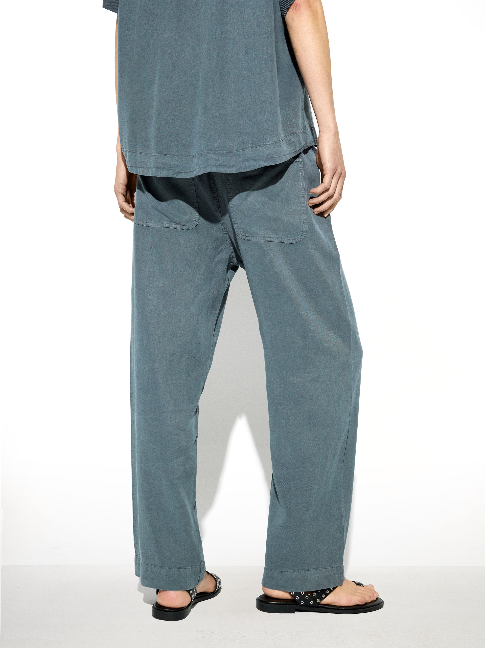 Adjustable Loose-Fitting Trousers Pants With Drawstring image number 3.0