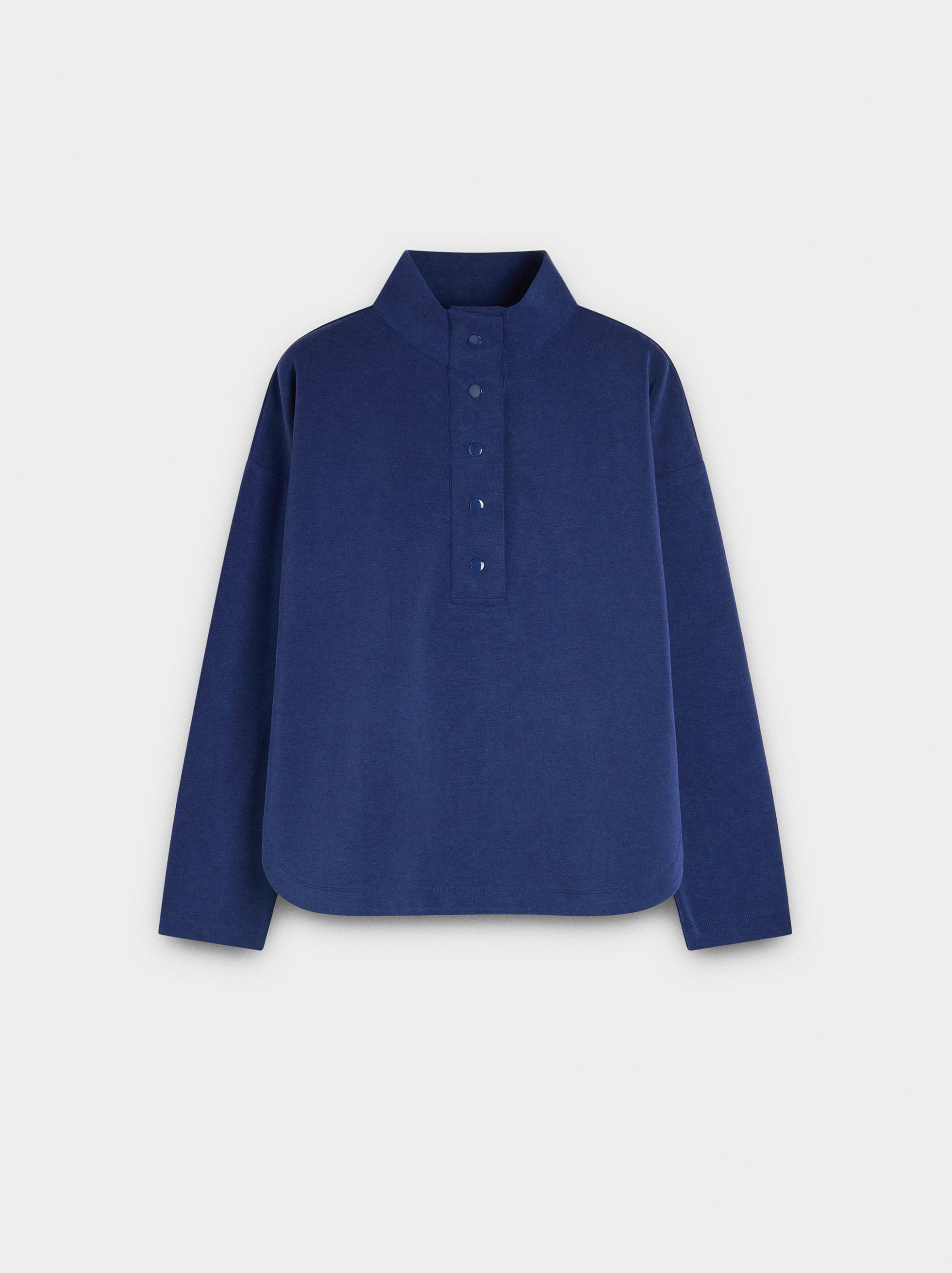 Sweatshirt with buttons image number 4.0