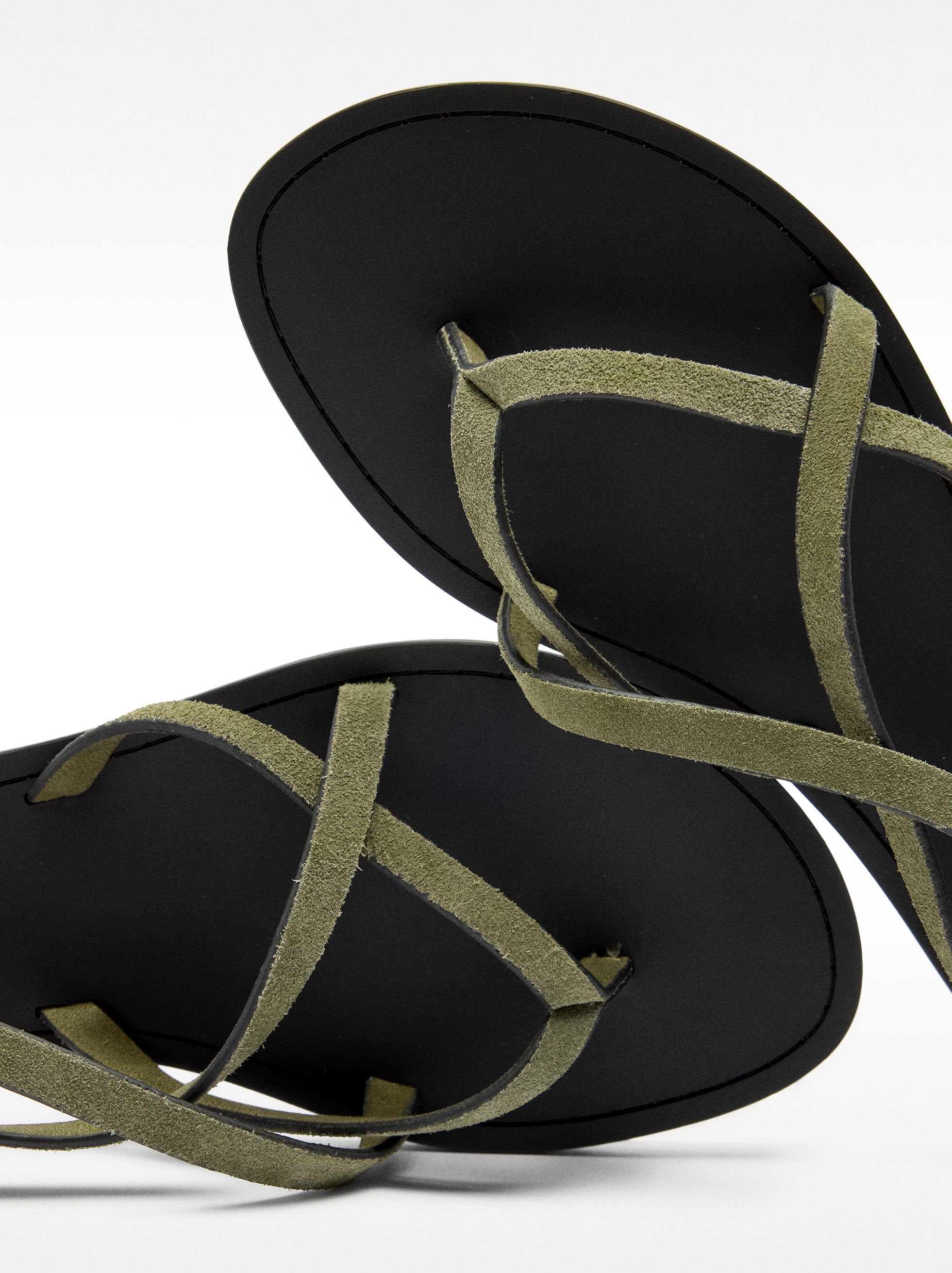 Ledersandalen mit gekreuzten Riemen image number 5.0