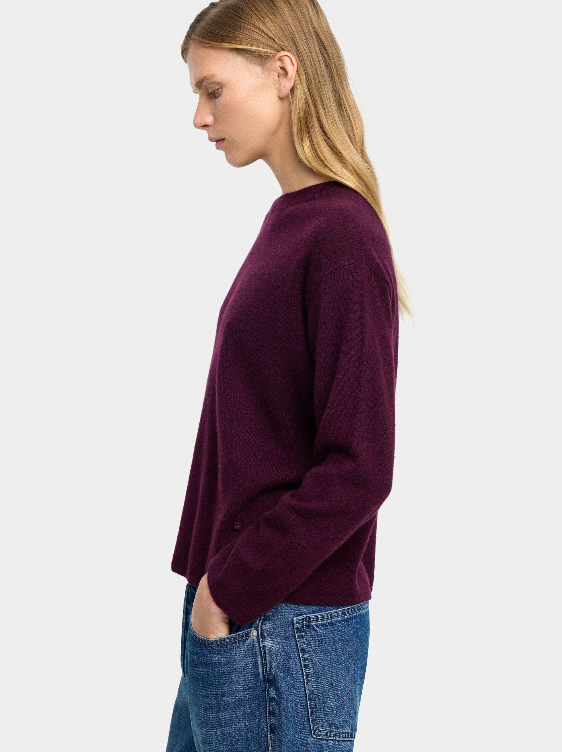 100% cashmere sweater image number 2.0