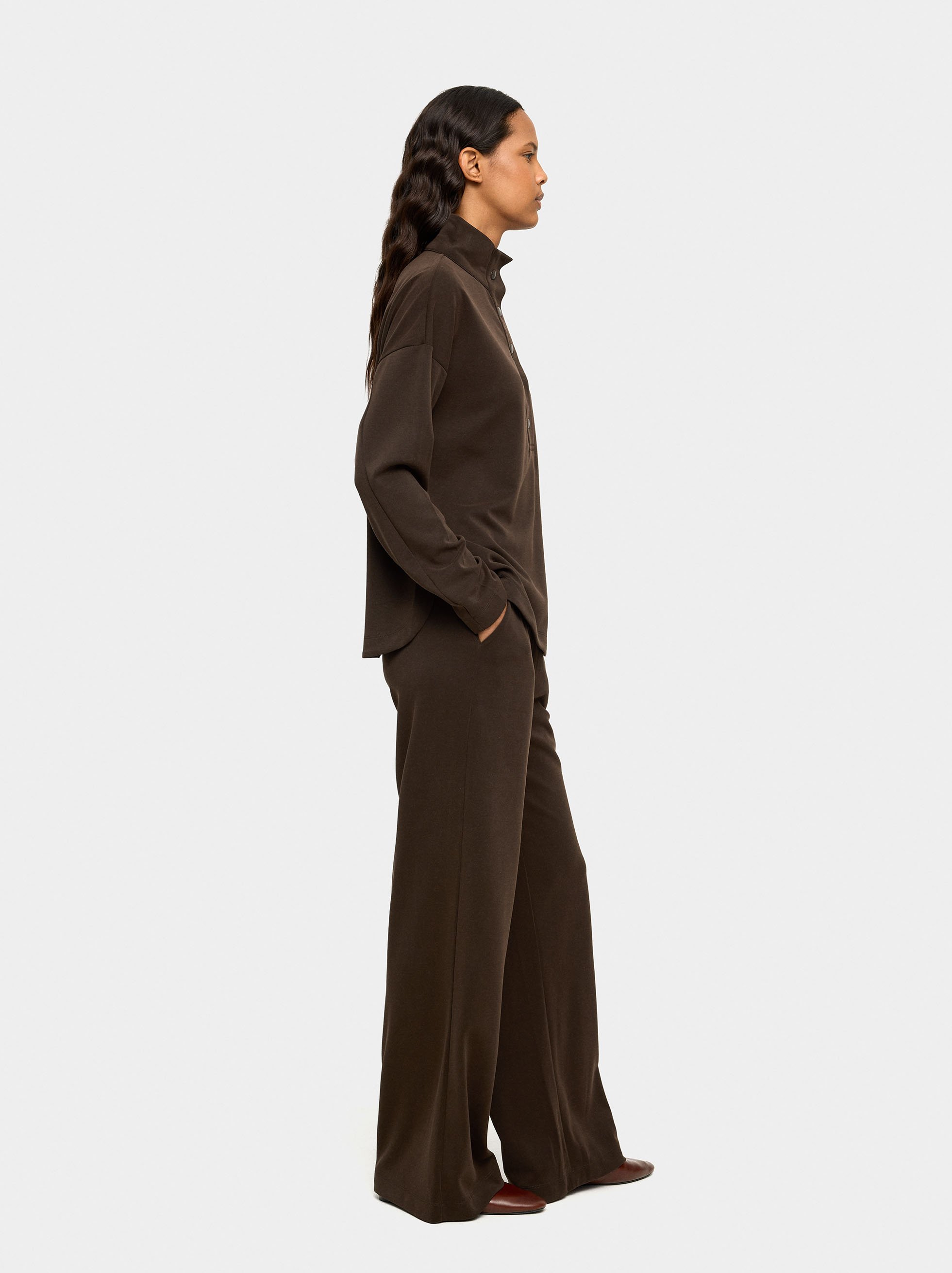 Trousers with elastic waist soft touch image number 2.0
