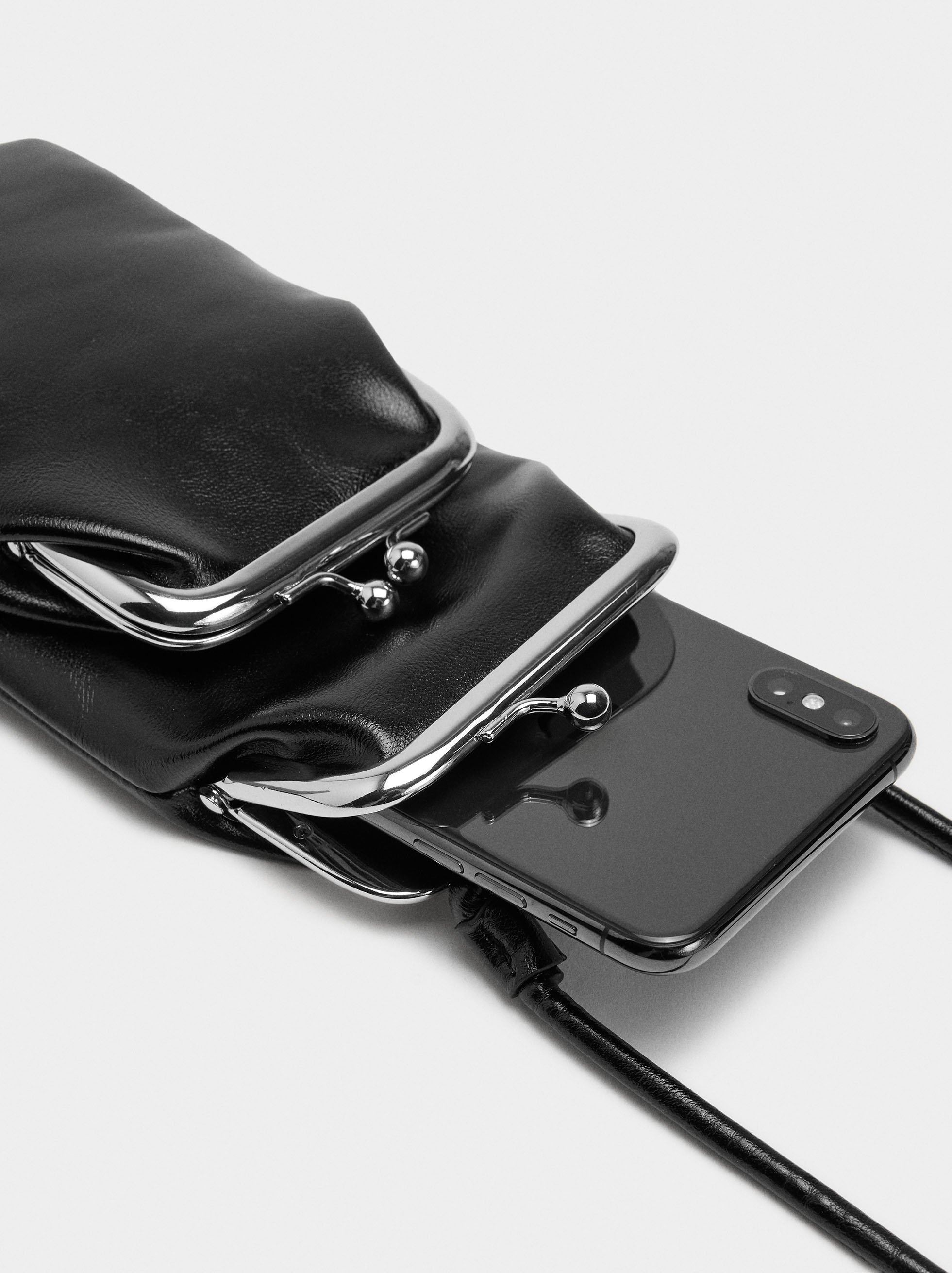 Mobile phone bag with kiss-lock closure image number 1.0
