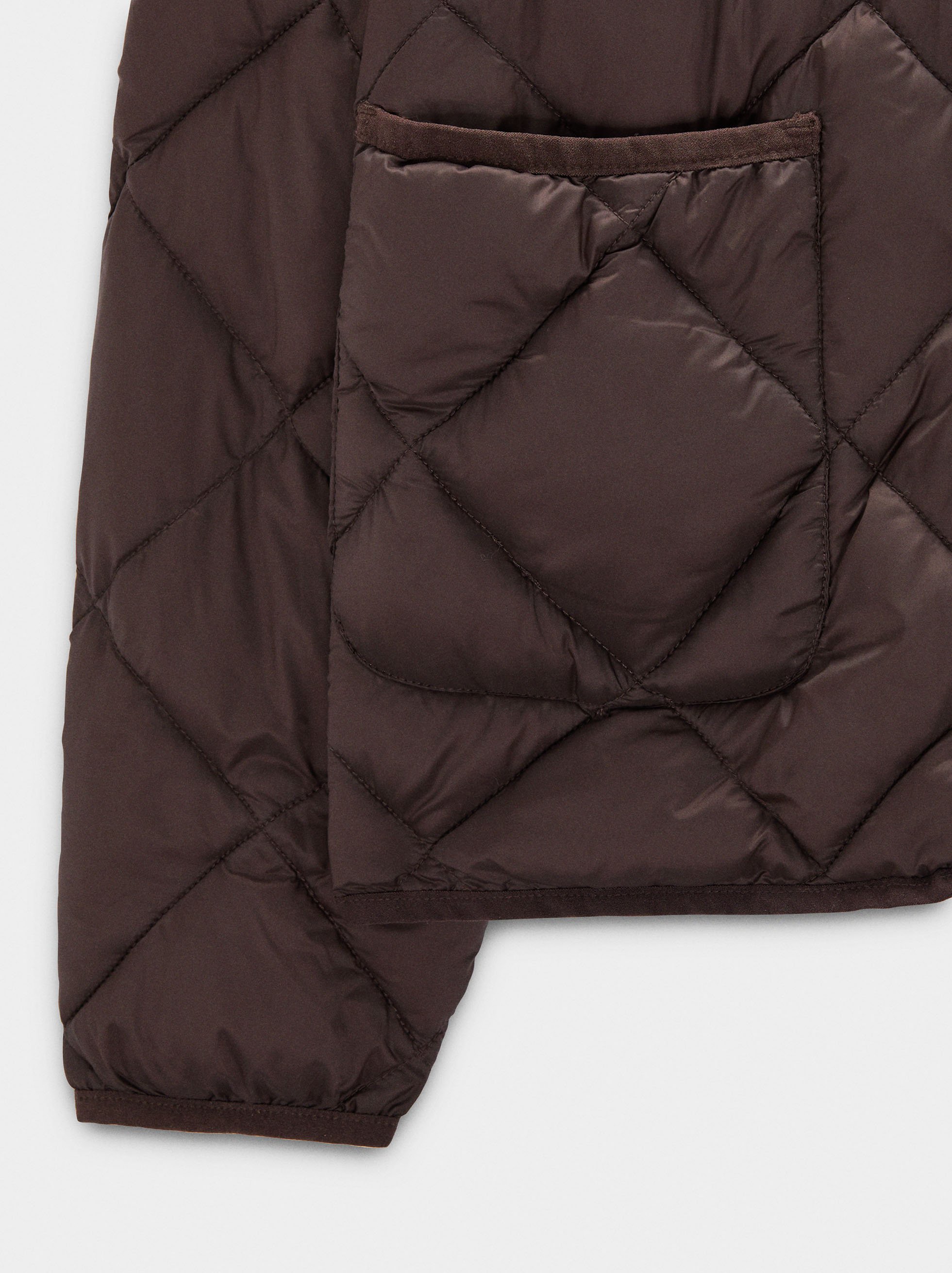 Foldable padded jacket image number 5.0