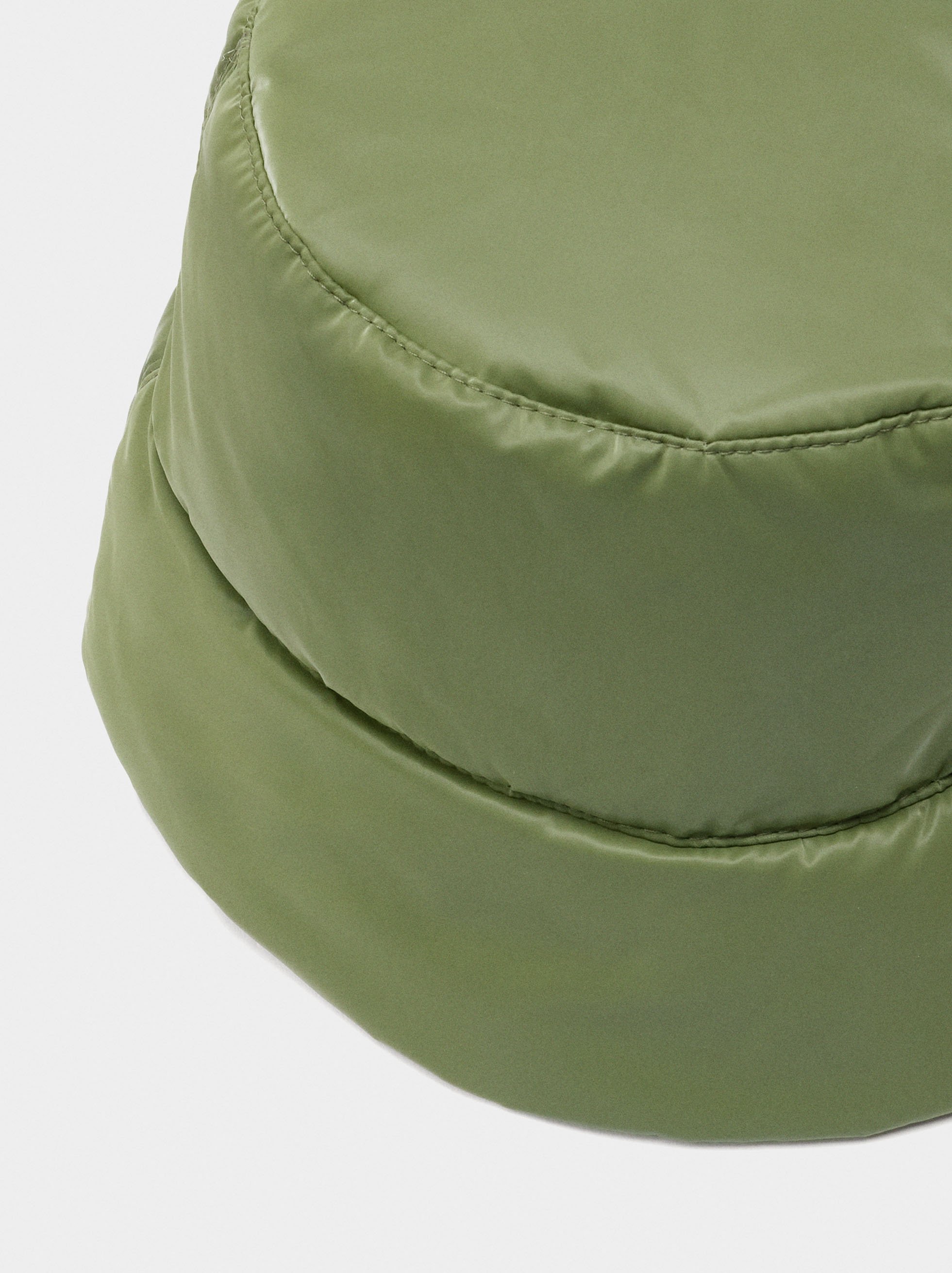 Nylon bucket hat image number 1.0