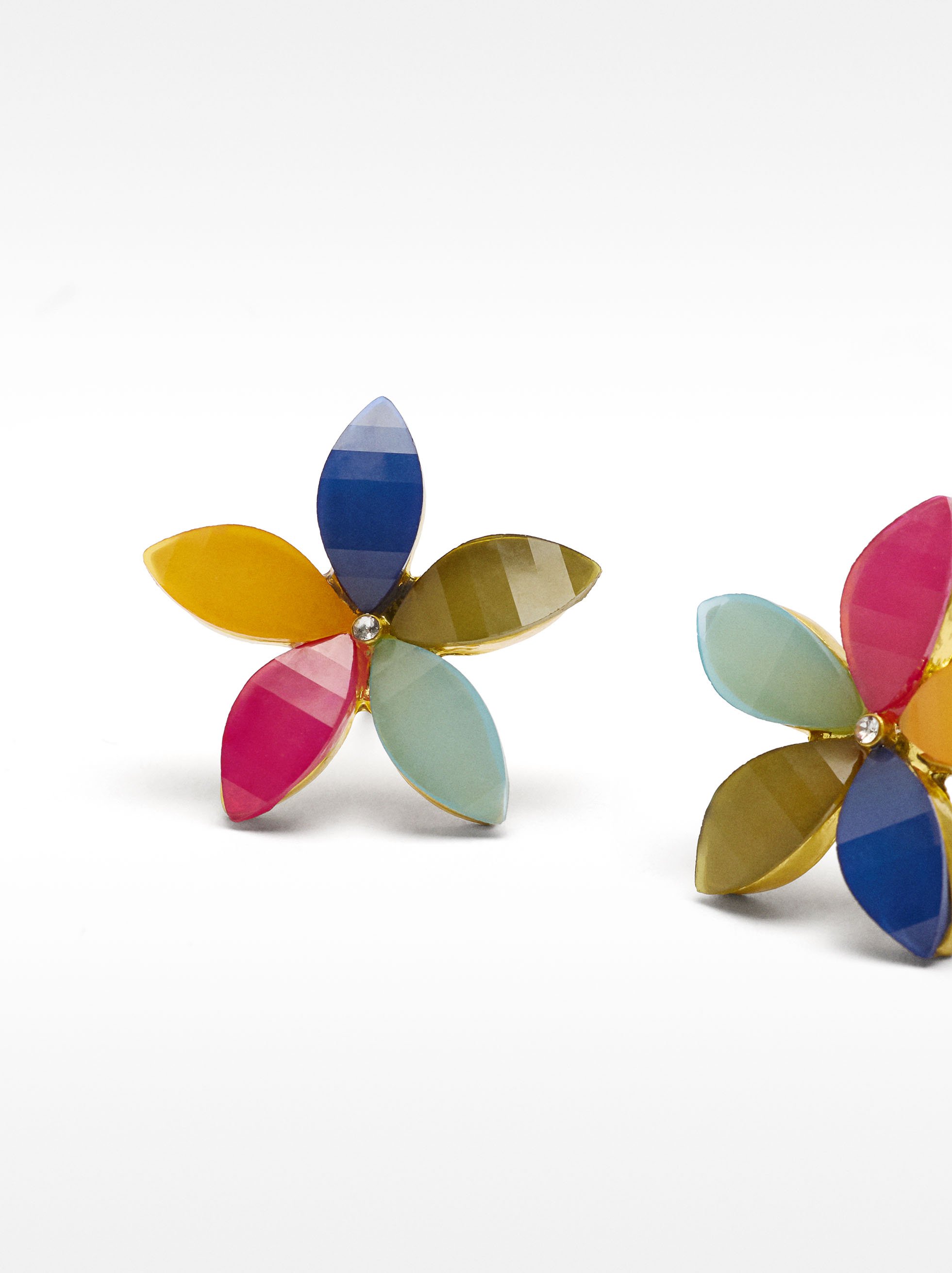 Pendientes flor con resina image number 1.0