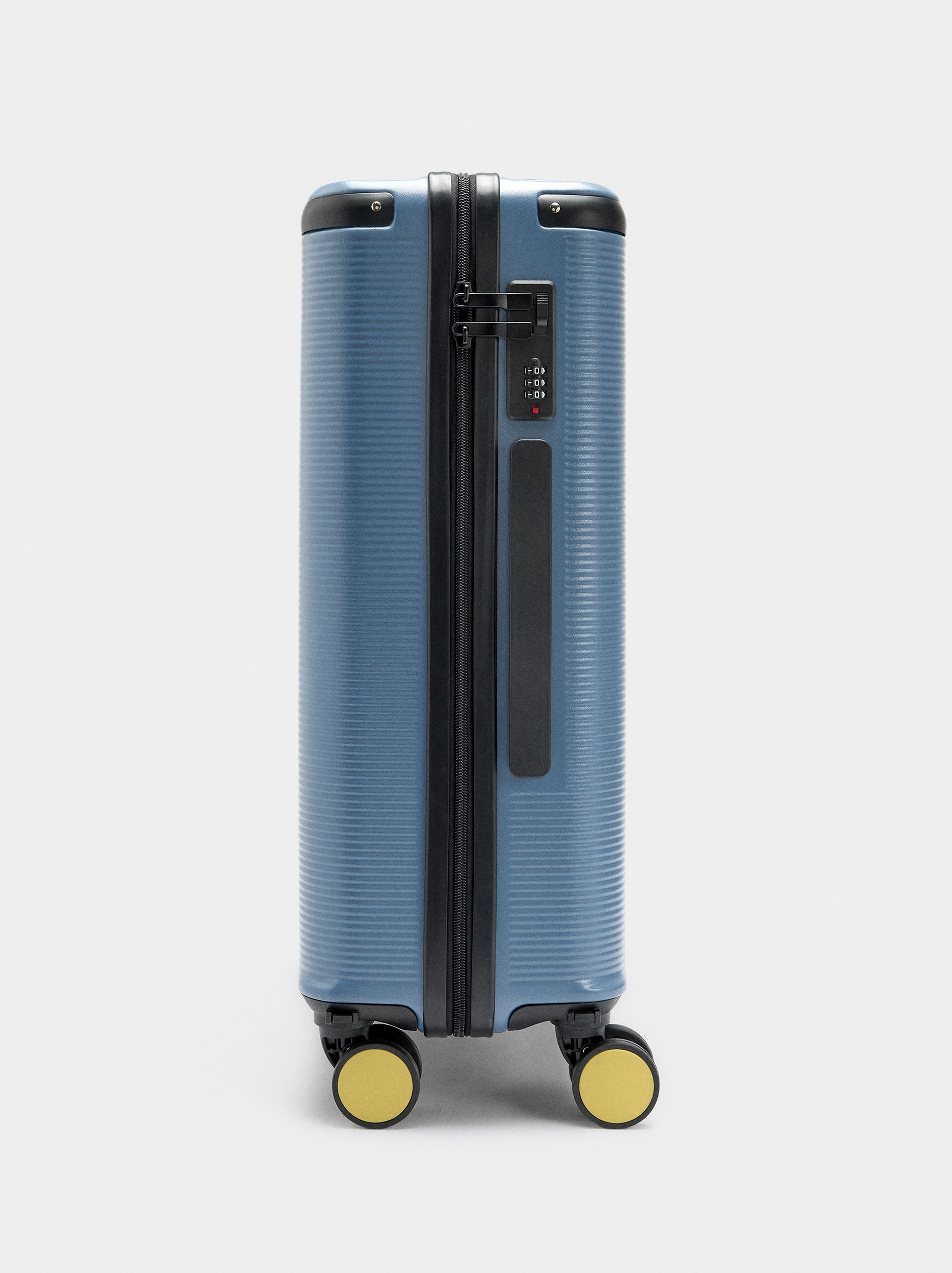 Travel suitcase with texture image number 2.0