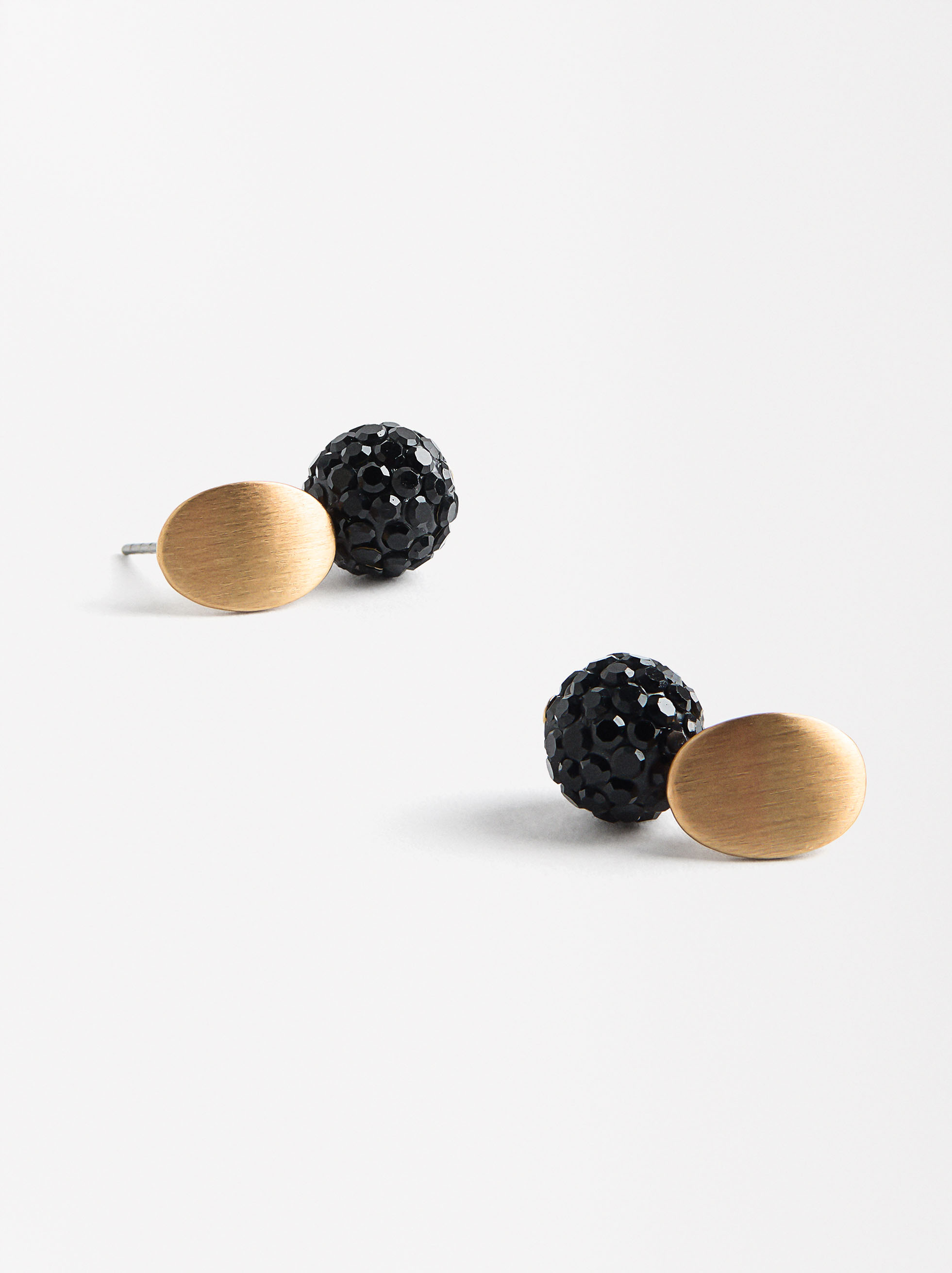 Short earrings with rhinestones image number 1.0