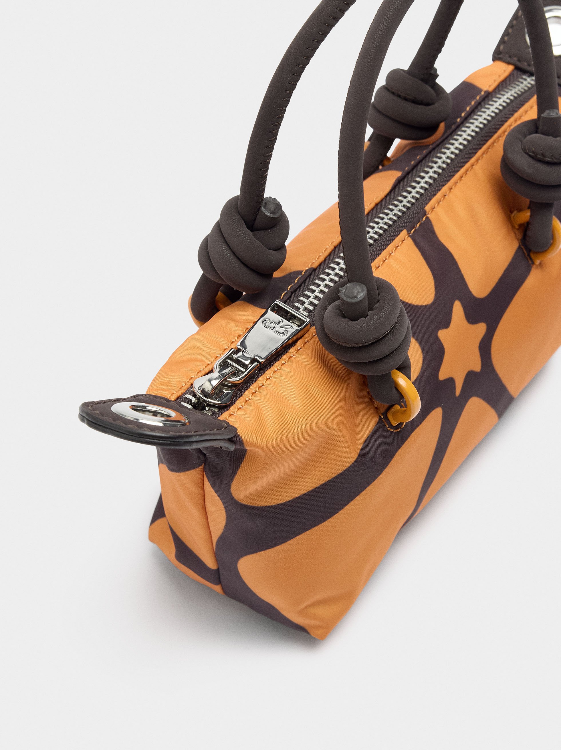 Sac cabas en texture douce XS image number 1.0