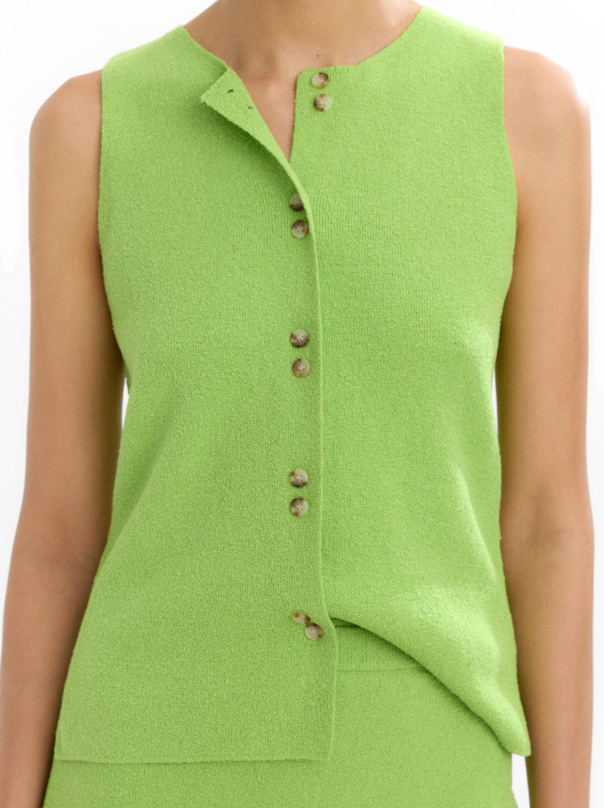 Top with buttons image number 5.0