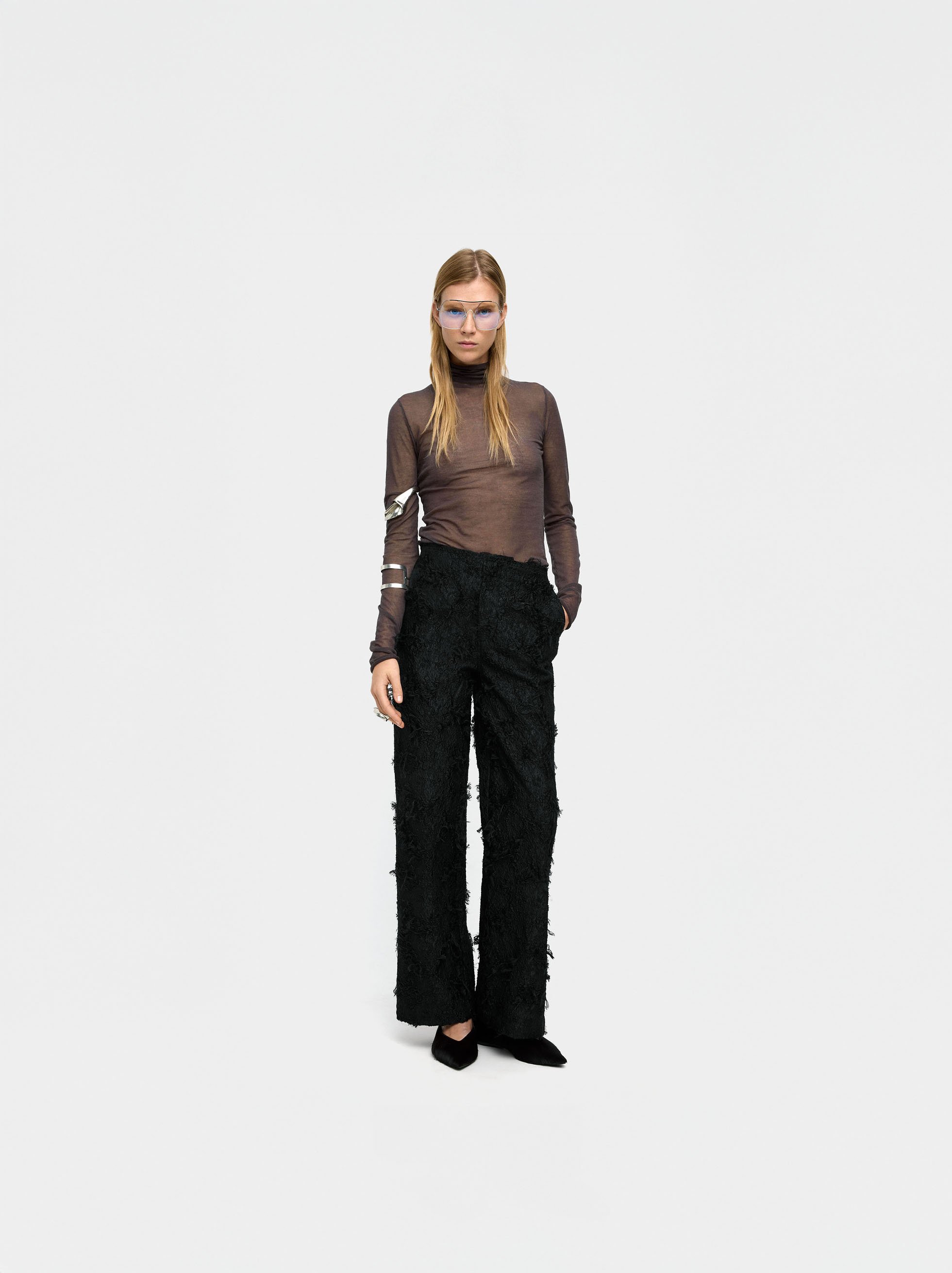 Pull en maille col montant image number 6.0