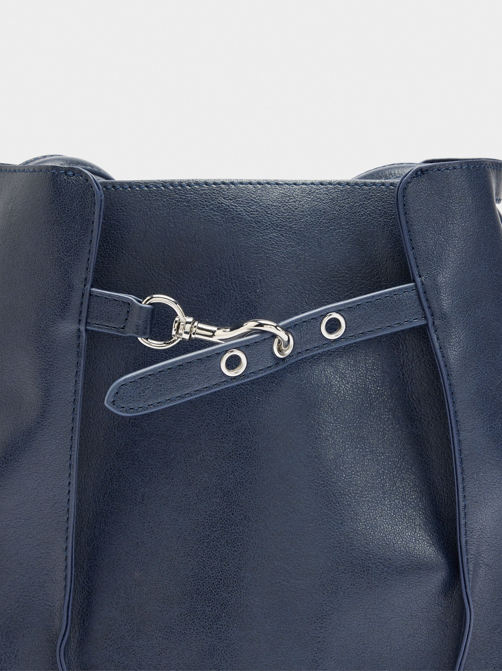 Bucket bag with side folds image number 5.0
