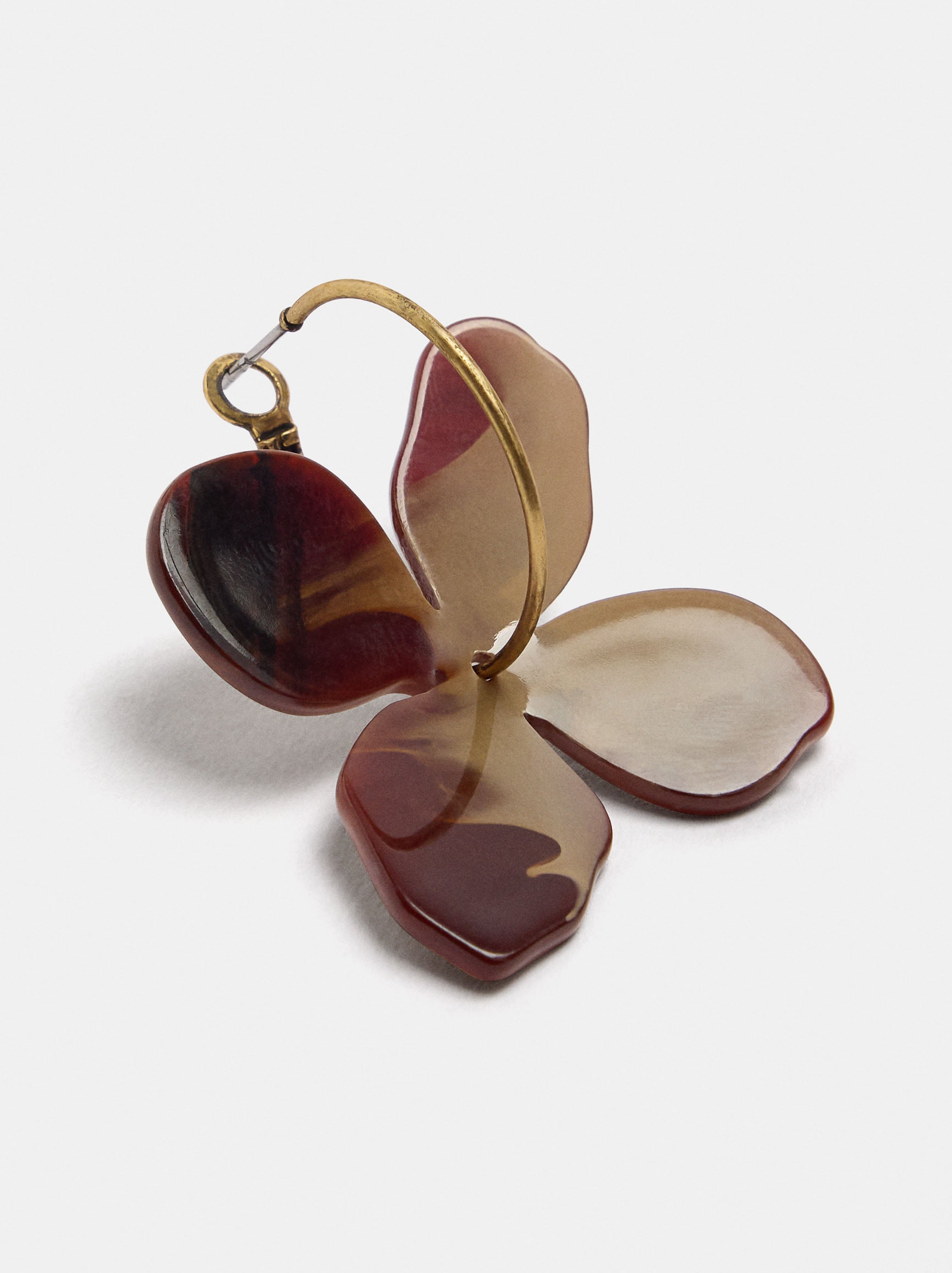 Aros colgantes de flor efecto piedra image number 1.0