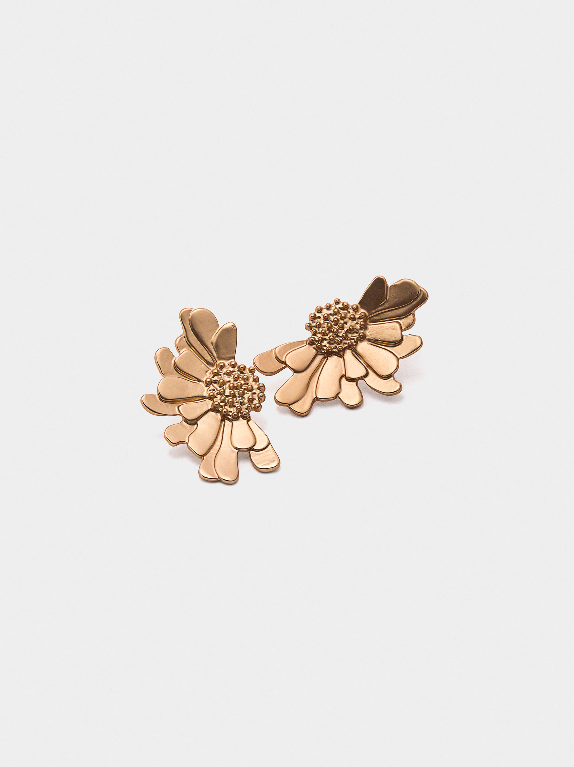 Pendientes de media flor image number 1.0