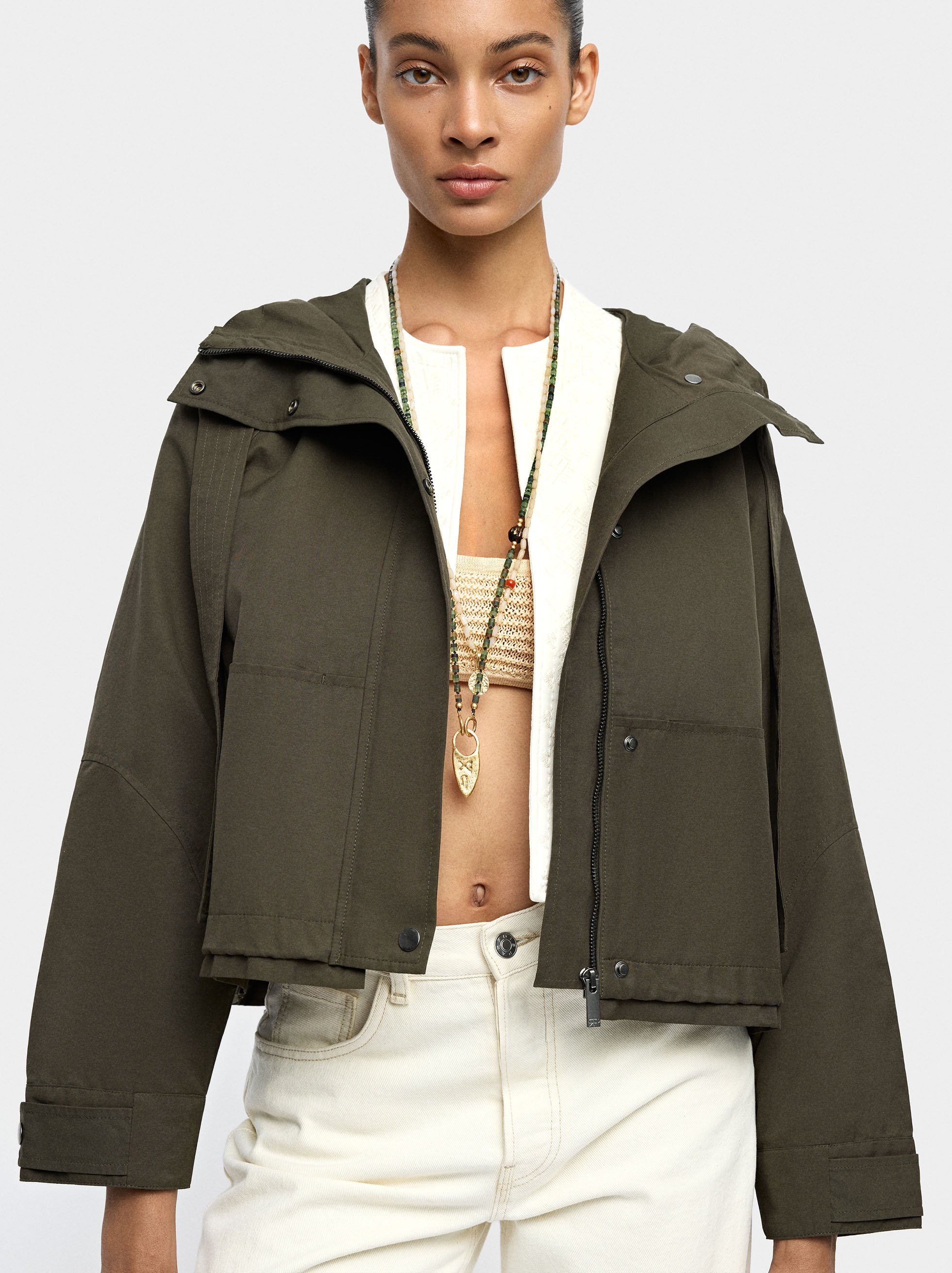 Light parka with hood image number 4.0
