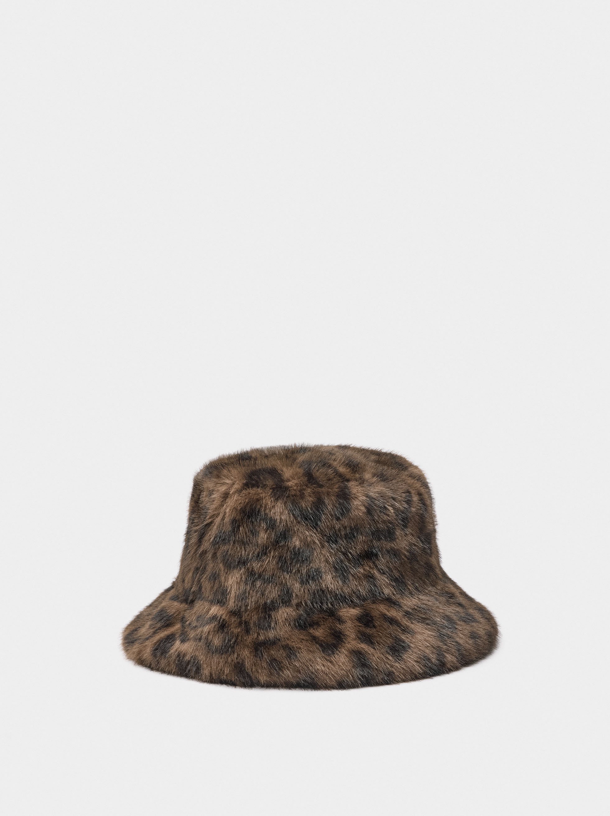 Bucket hat with animal printed faux fur effect image number 0.0