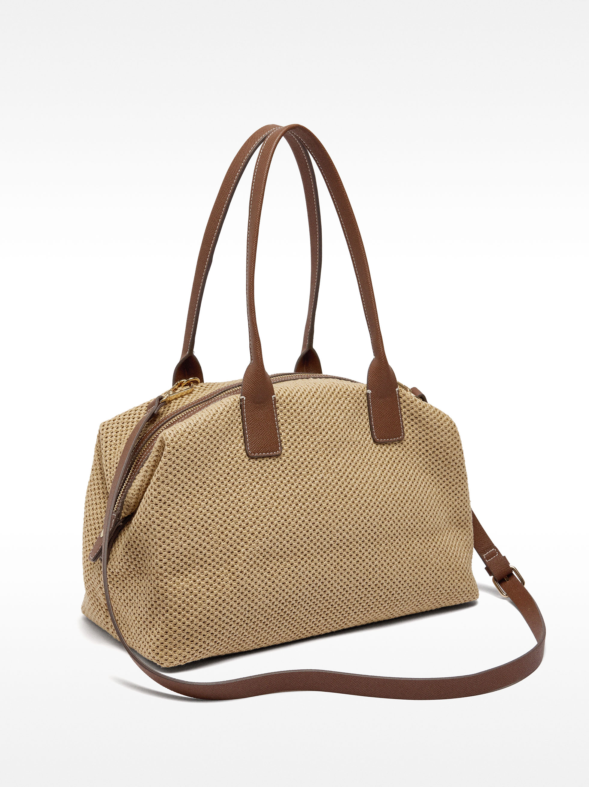 Bolso shopper de rafia con bandolera image number 2.0