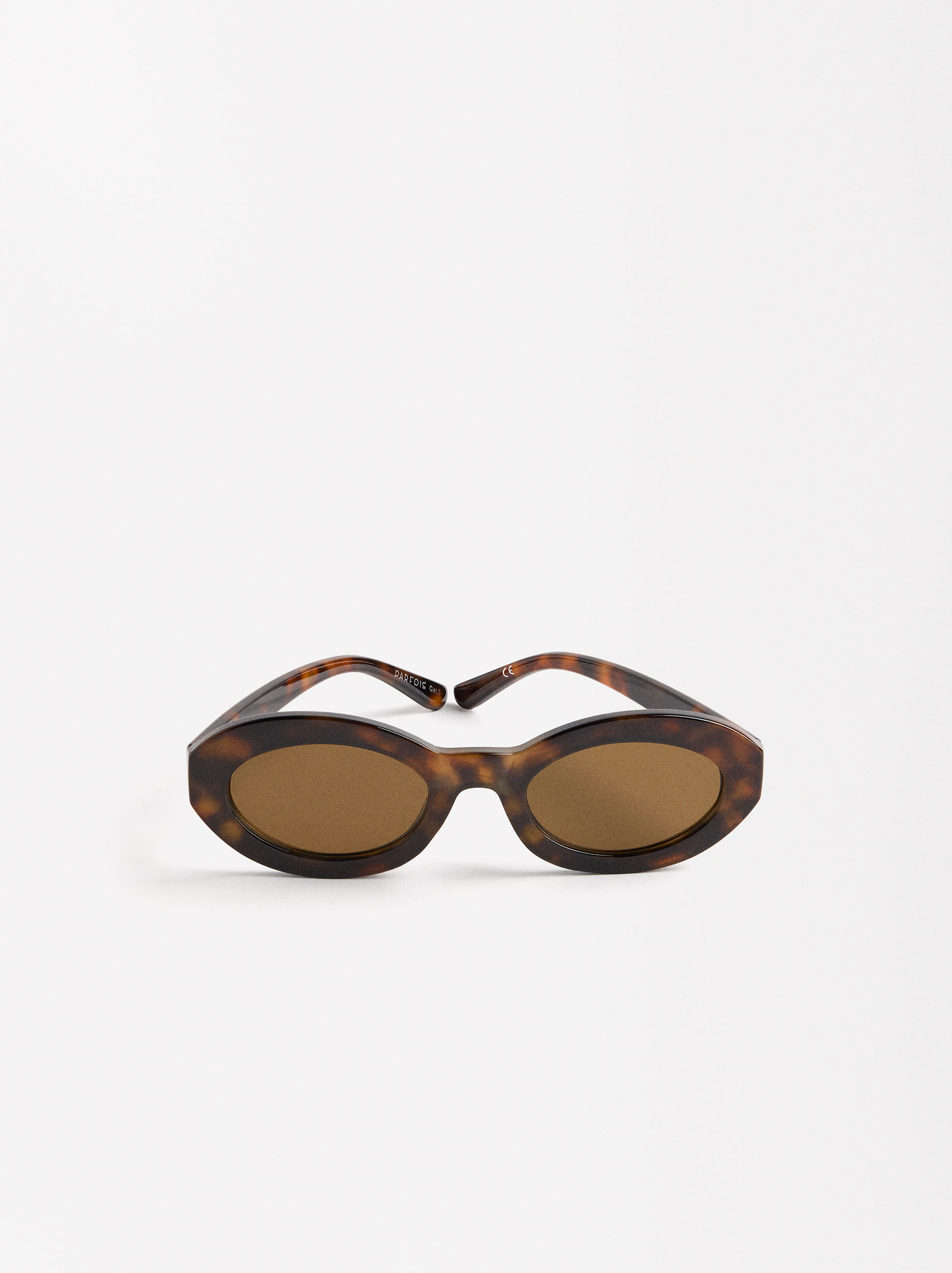 Oval sunglasses image number 0.0