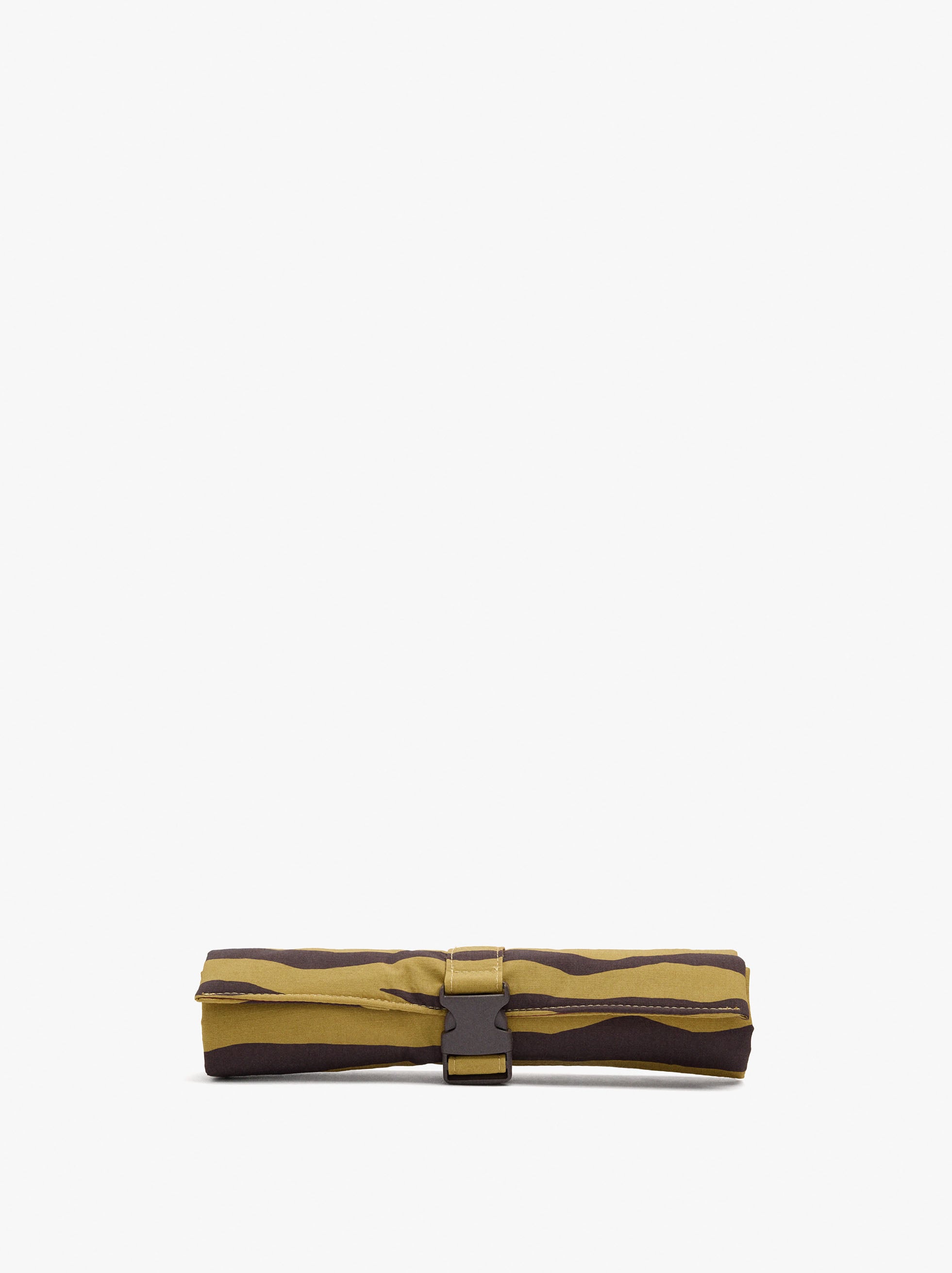 Animal-printed cutlery holder image number 0.0