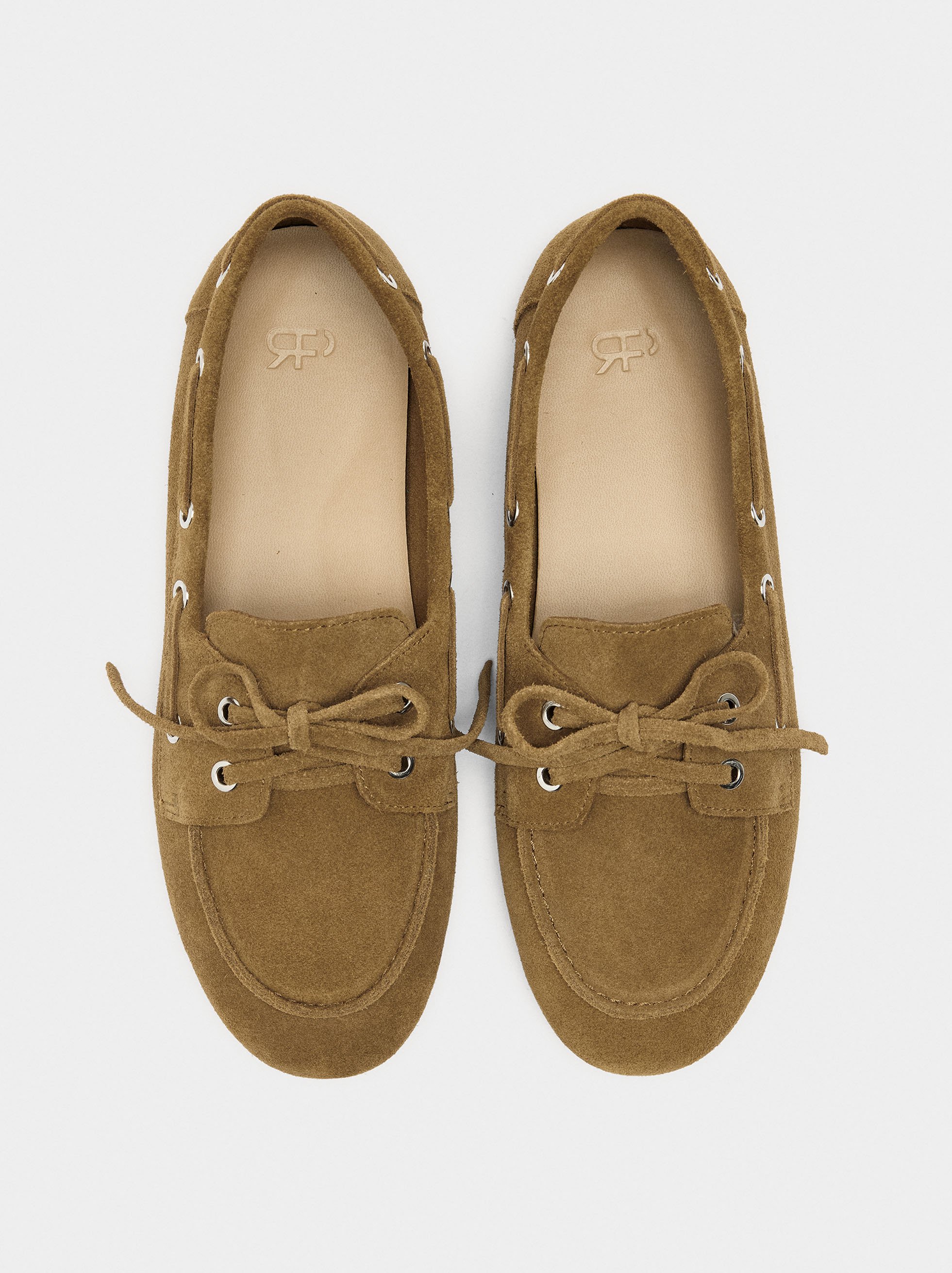 Leather moccasins with laces image number 1.0