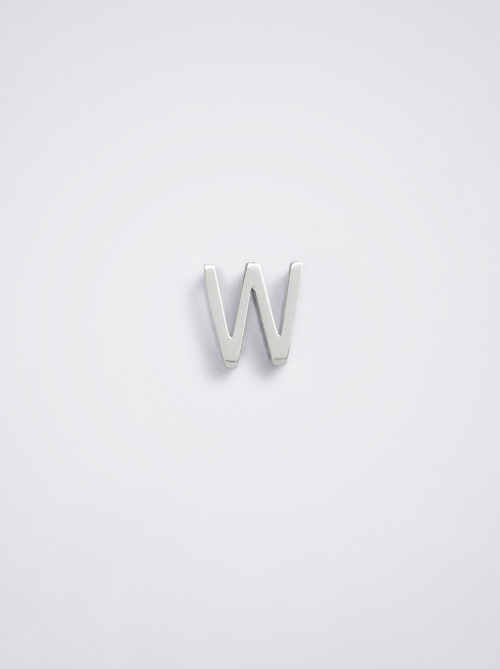 Letter A stainless steel charm image number 0.0
