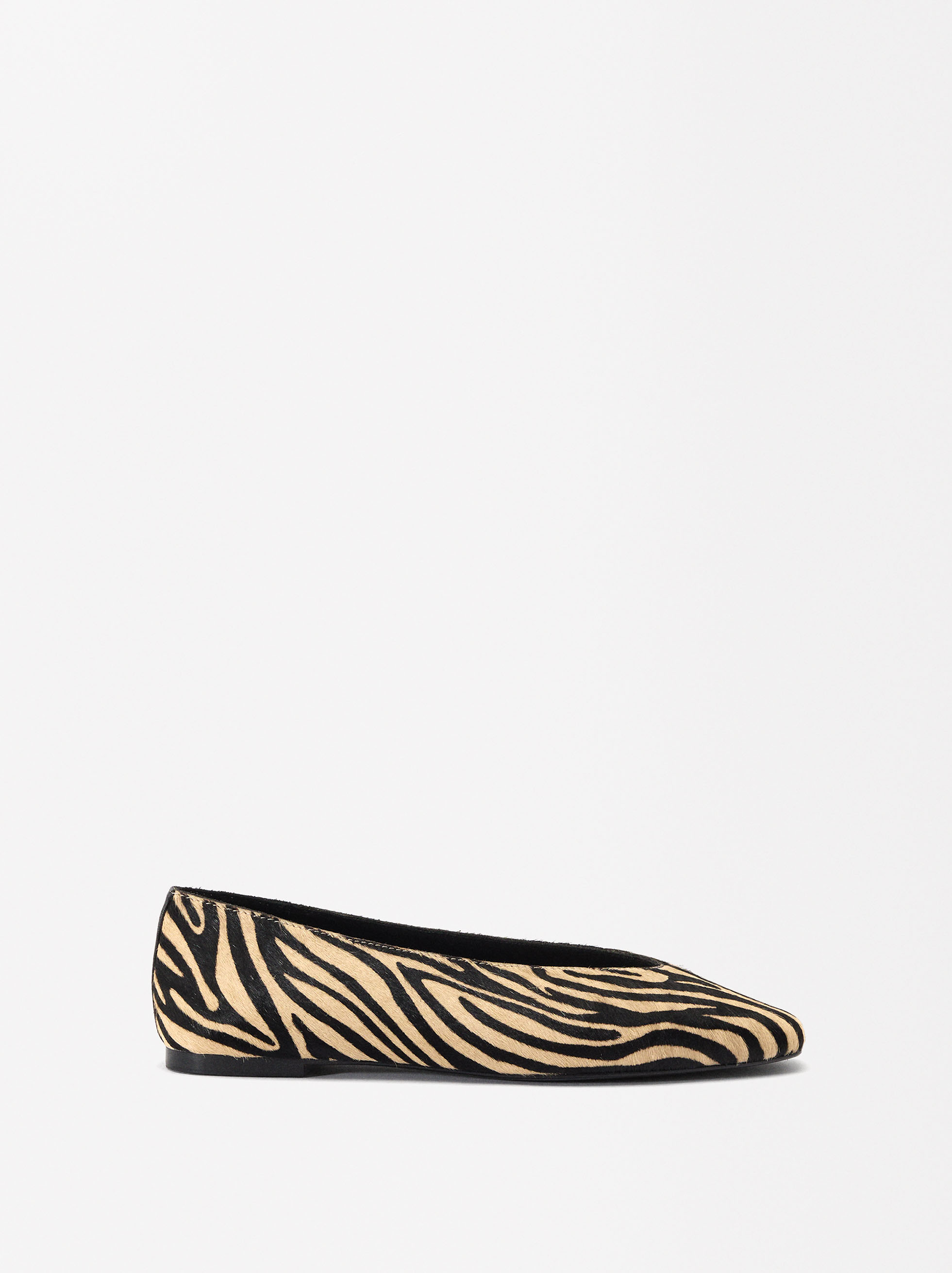 Animal print leather ballerina image number 1.0