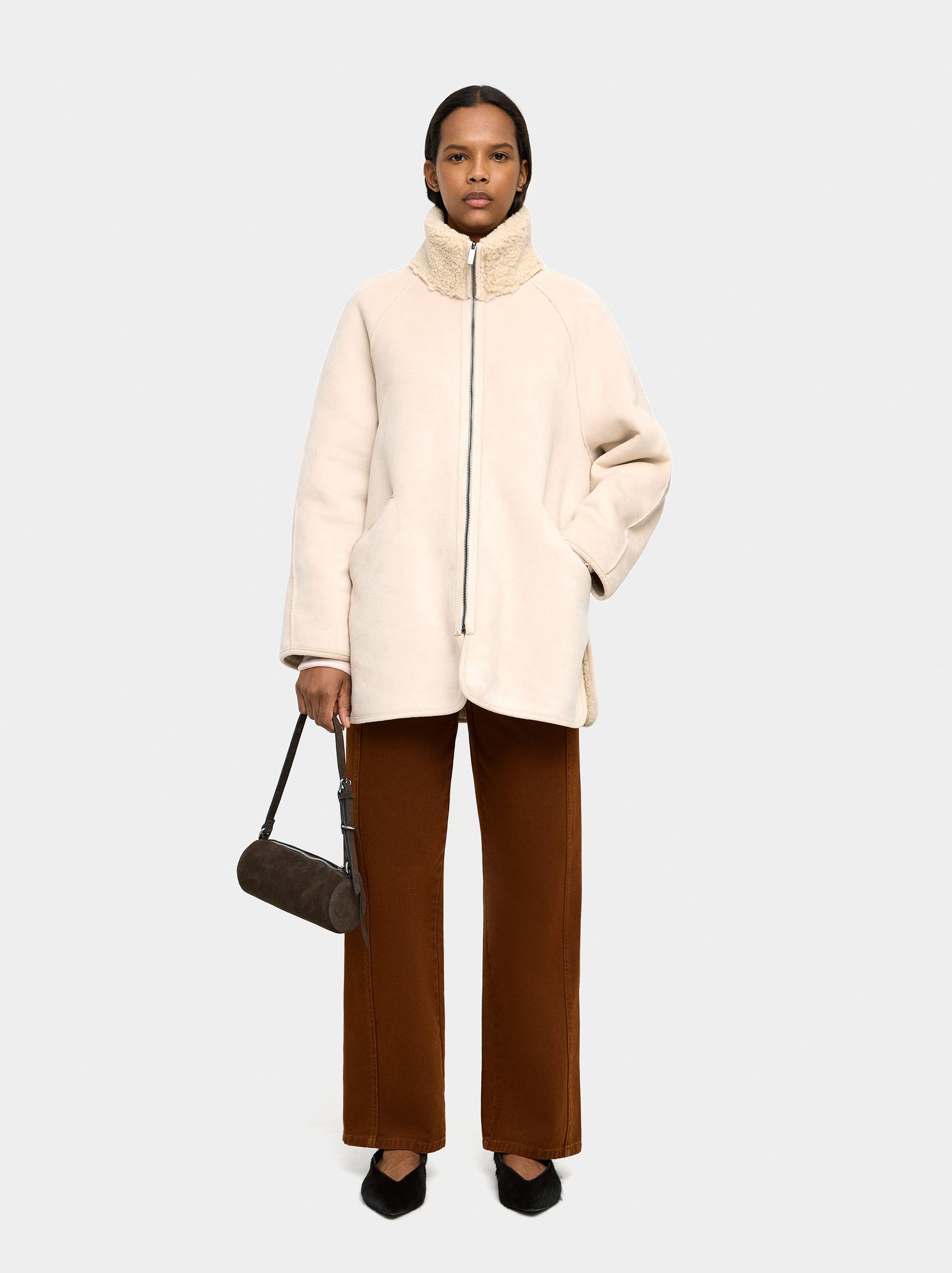 Reversible jacket with sherpa effect image number 0.0
