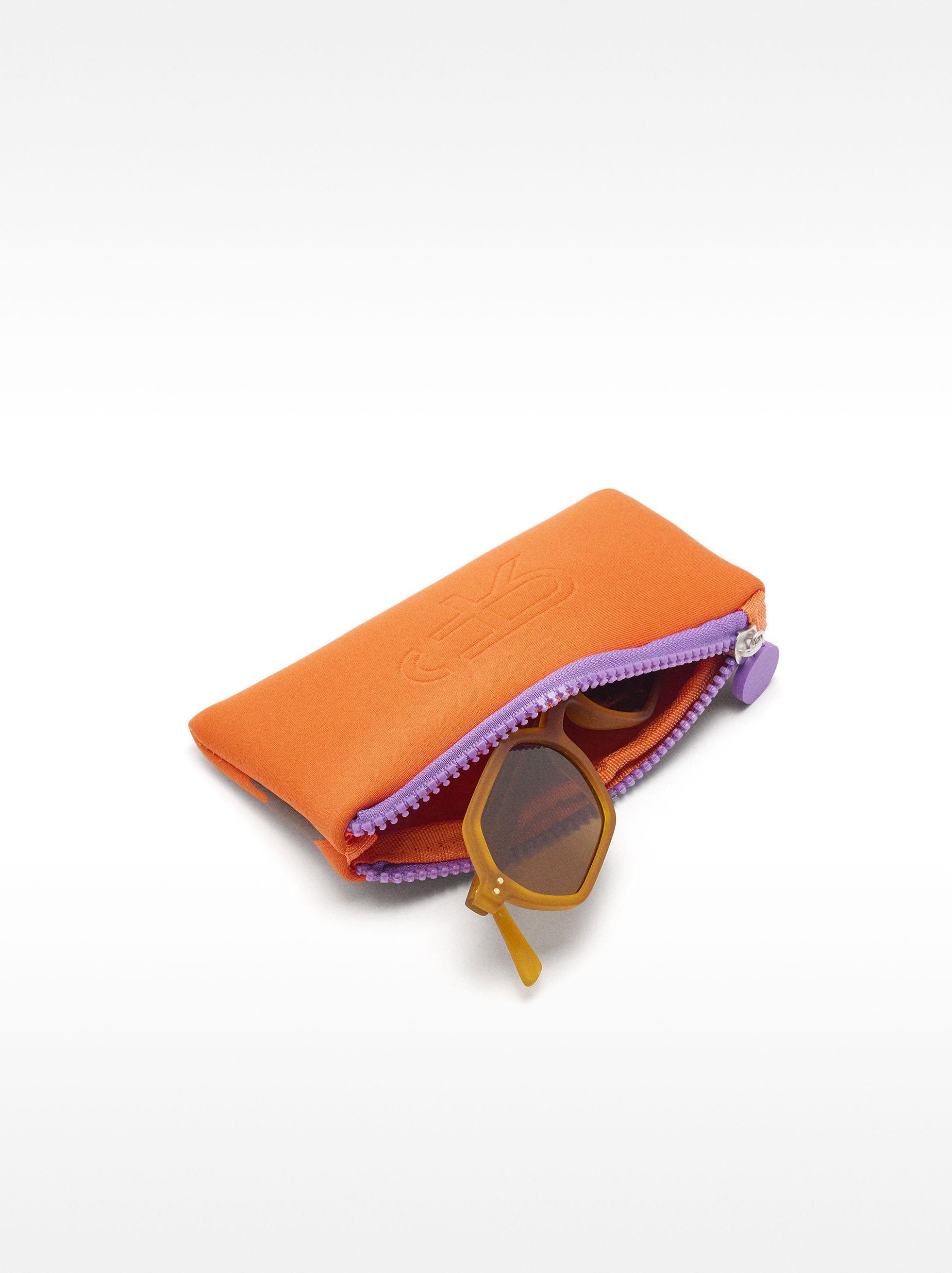 Hexagonal sunglasses image number 3.0