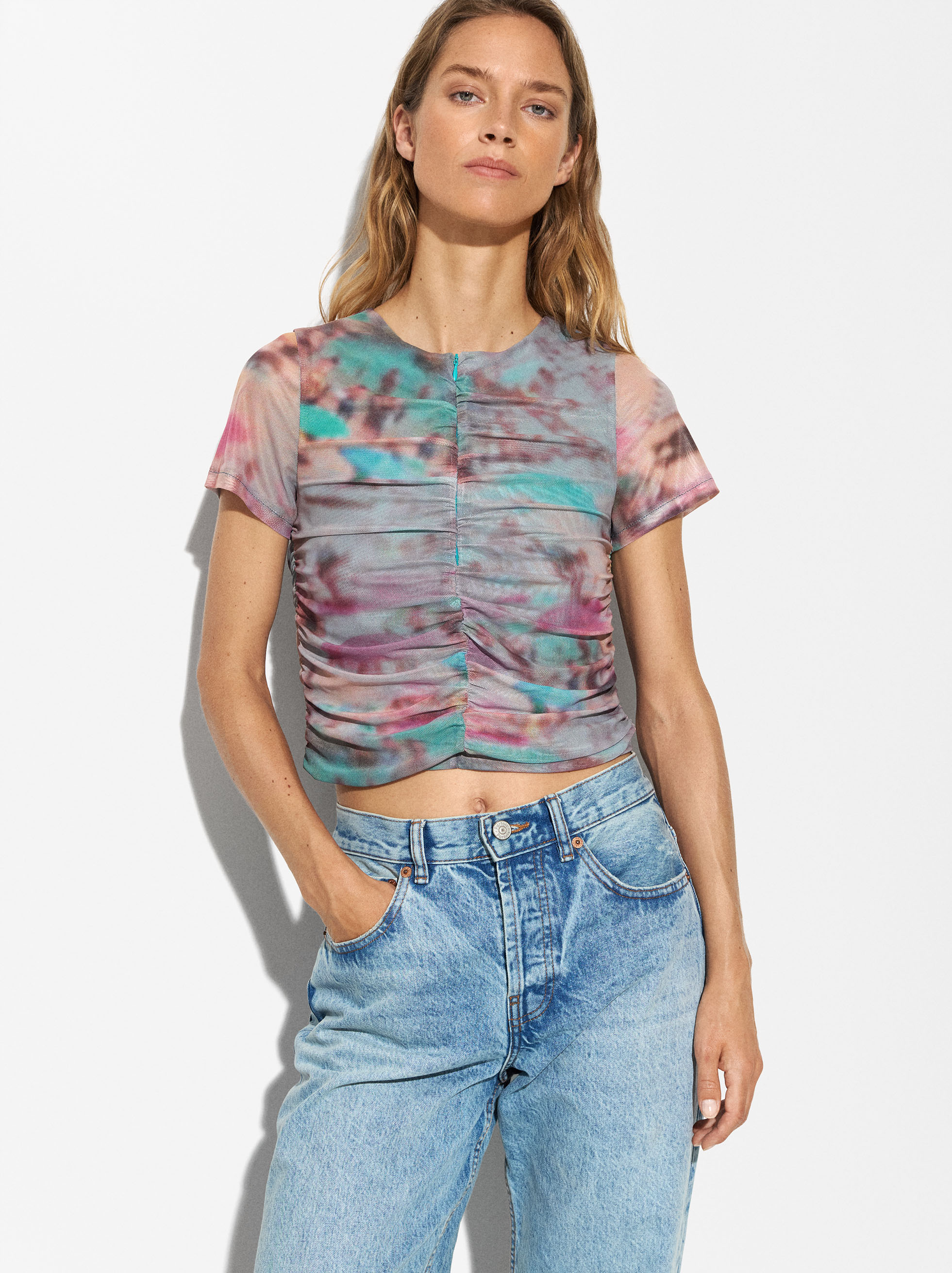 Printed t-shirt with gathering image number 0.0