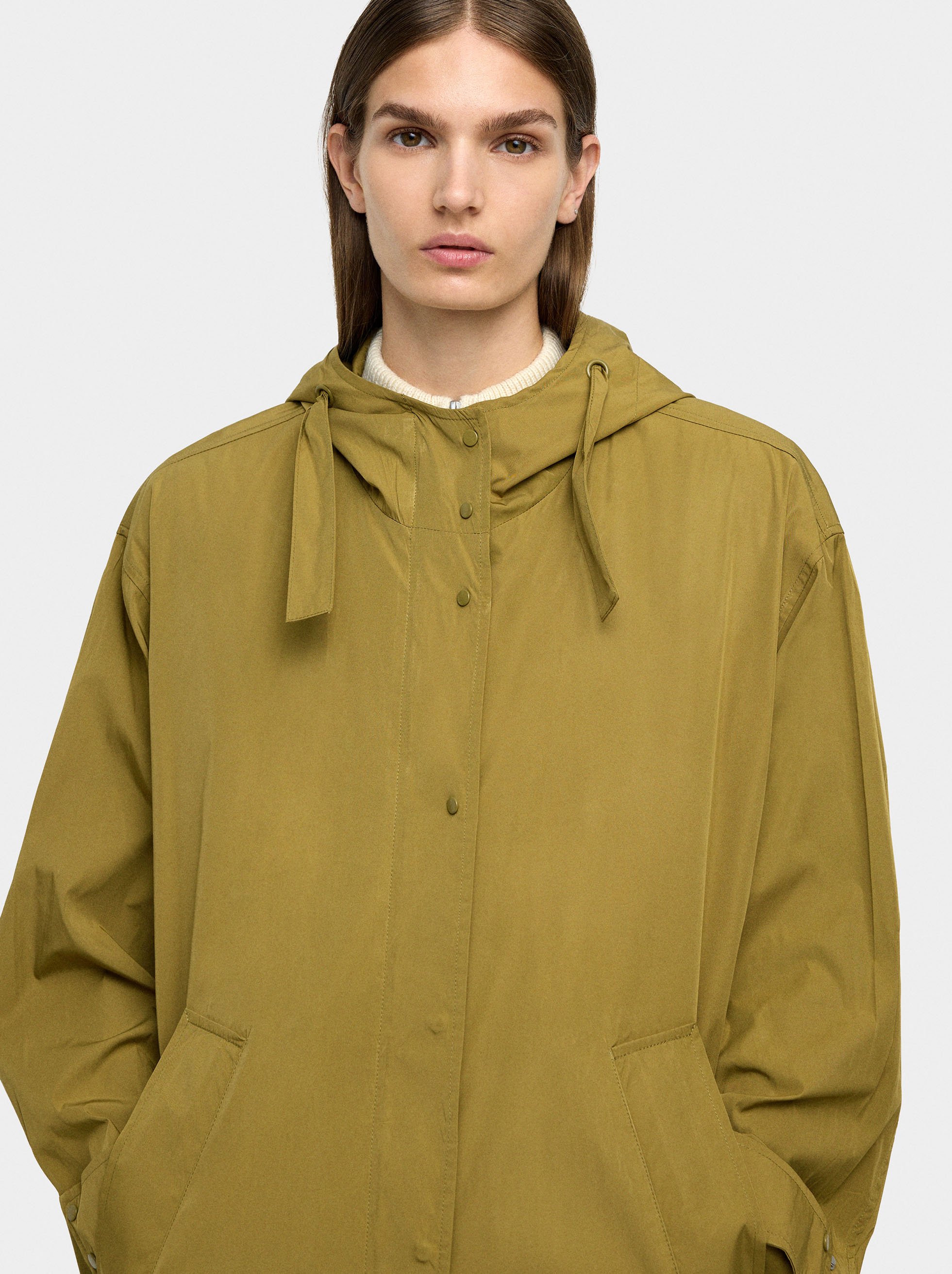 Light parka with hood image number 3.0