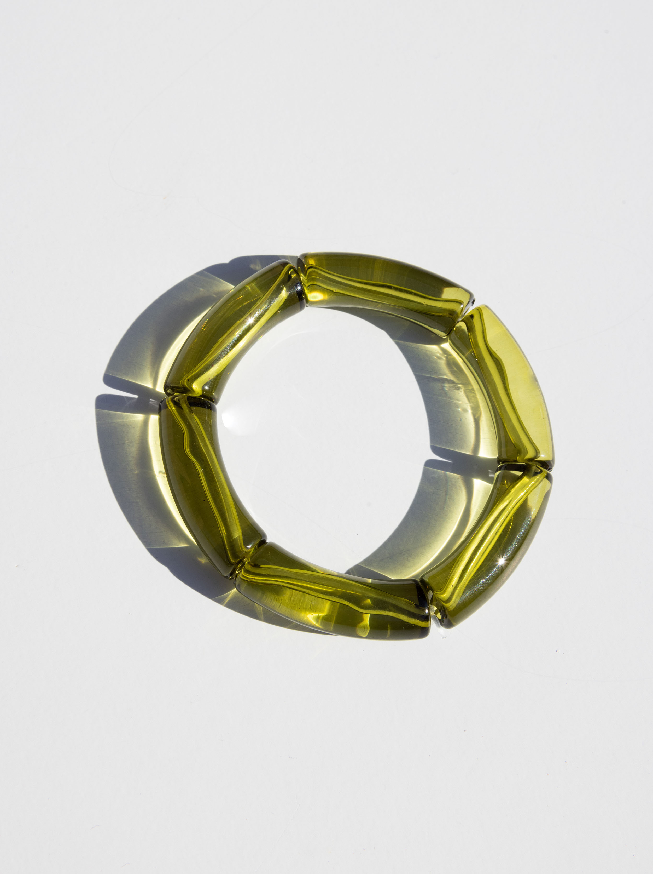 Elastic resin bracelet image number 0.0