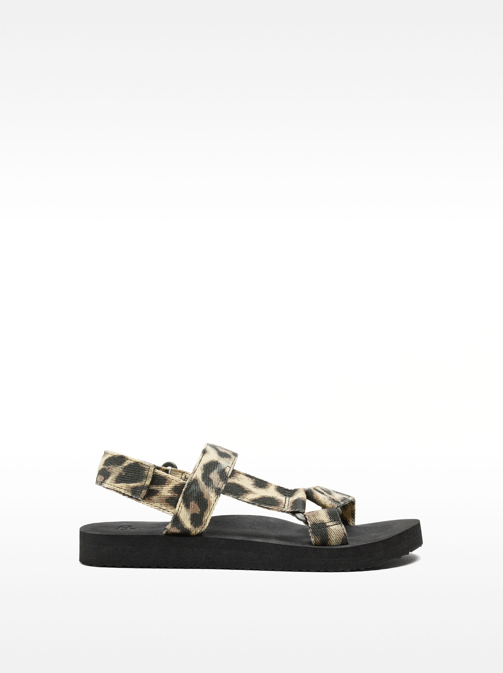 Flat sandals with animal print image number 0.0