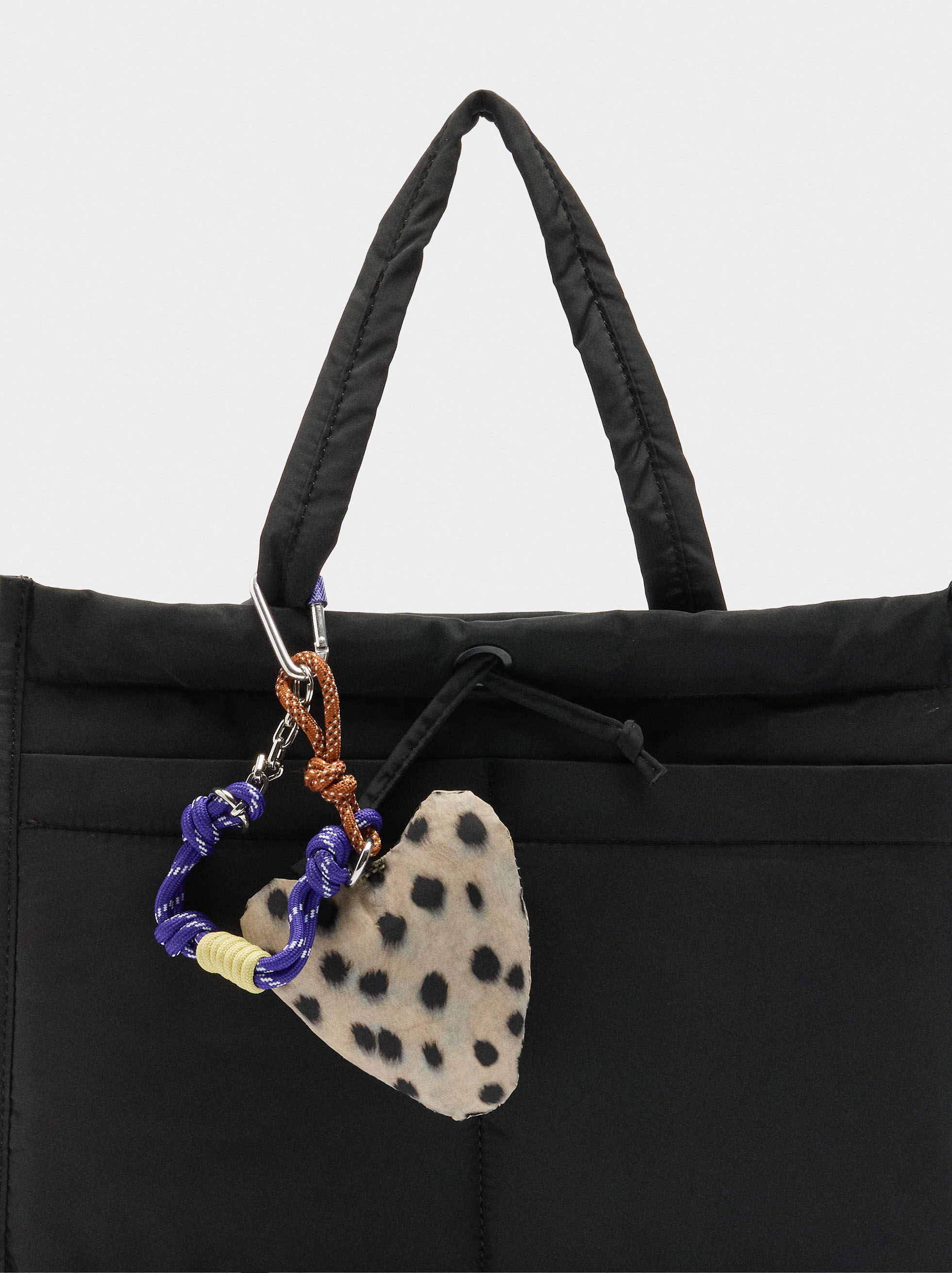 Heart keychain charm image number 3.0