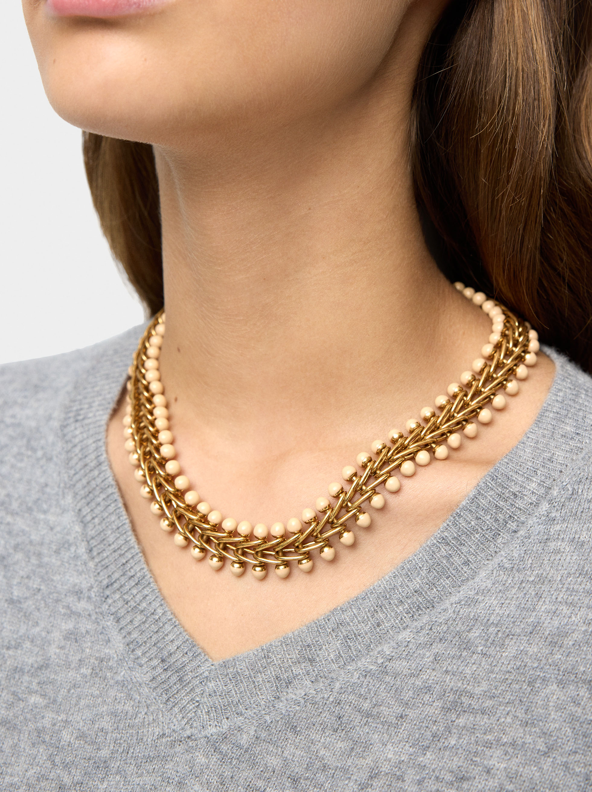 Necklace of intertwined links spheres with enamel image number 1.0