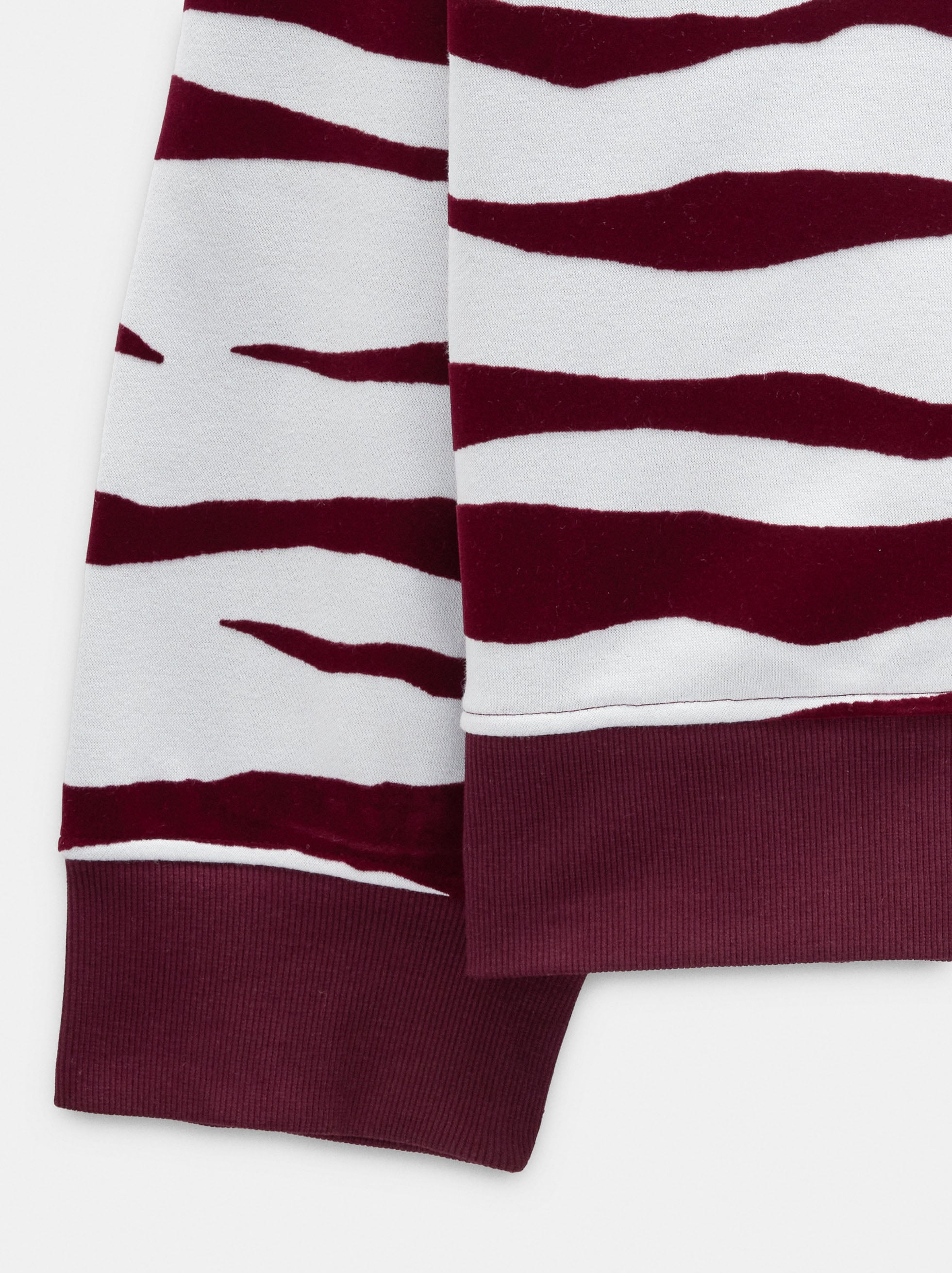 Animal print sweatshirt image number 6.0