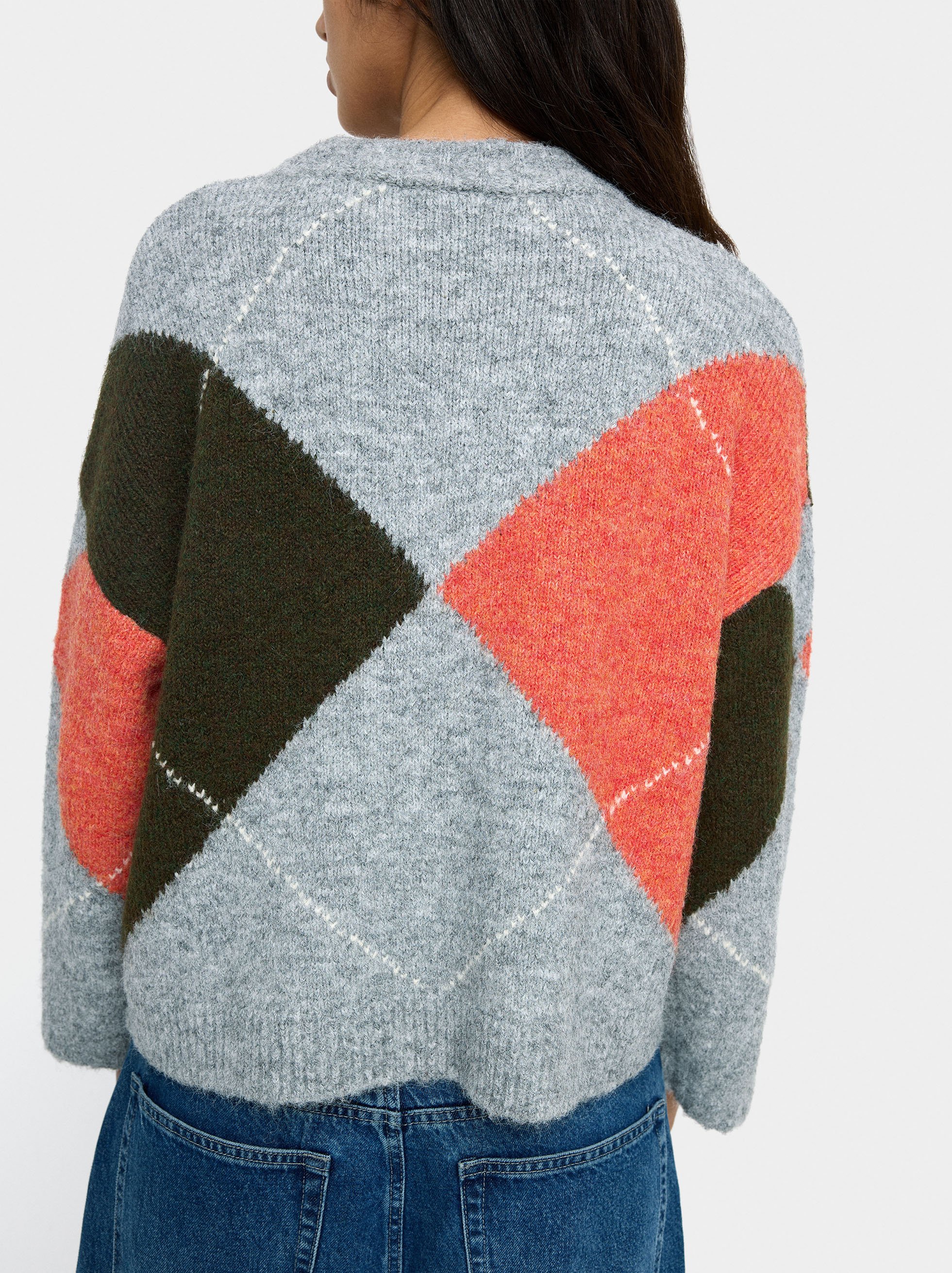 Sweater with jacquard knit image number 3.0
