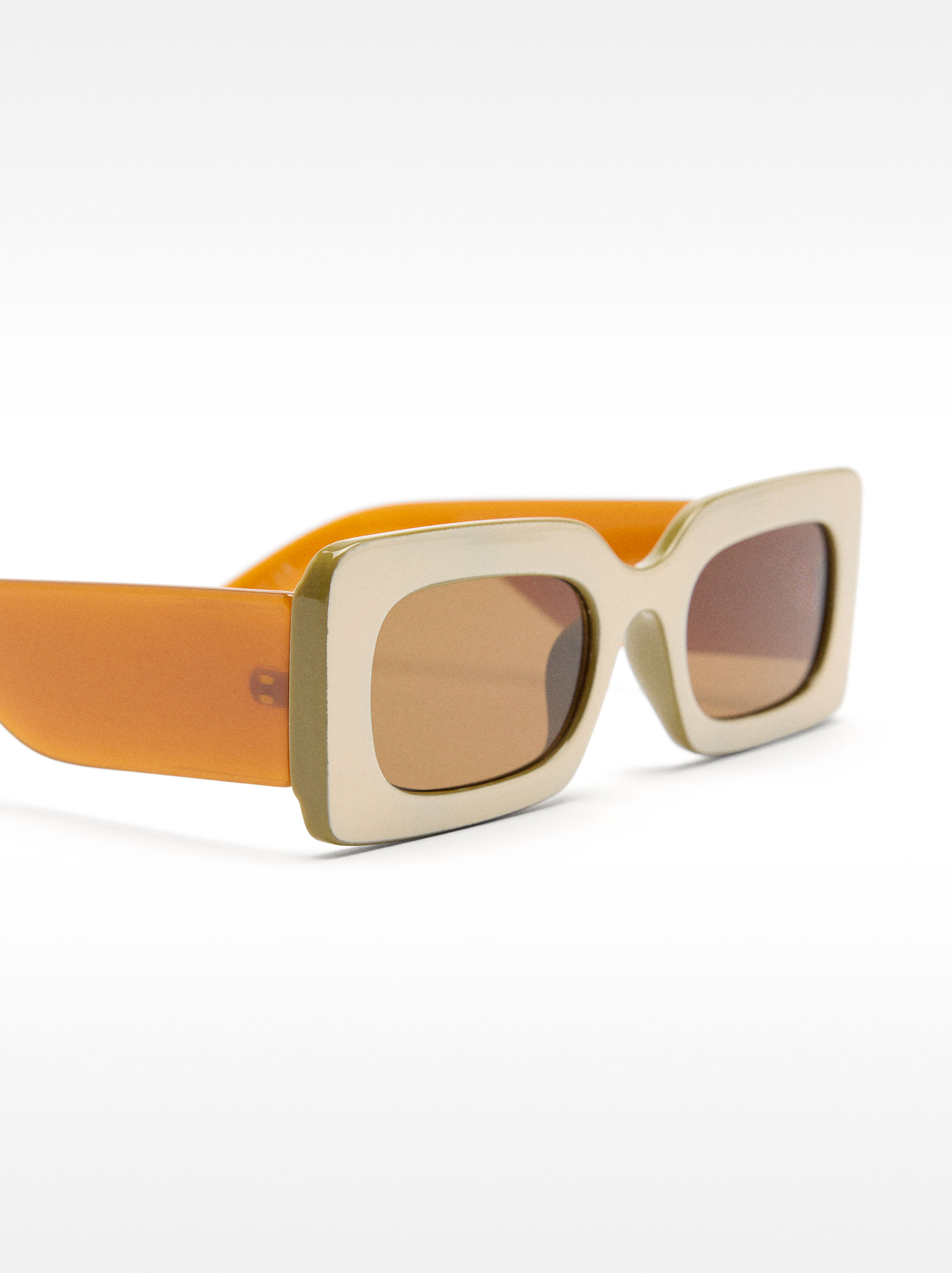 Gafas de sol rectangulares image number 1.0